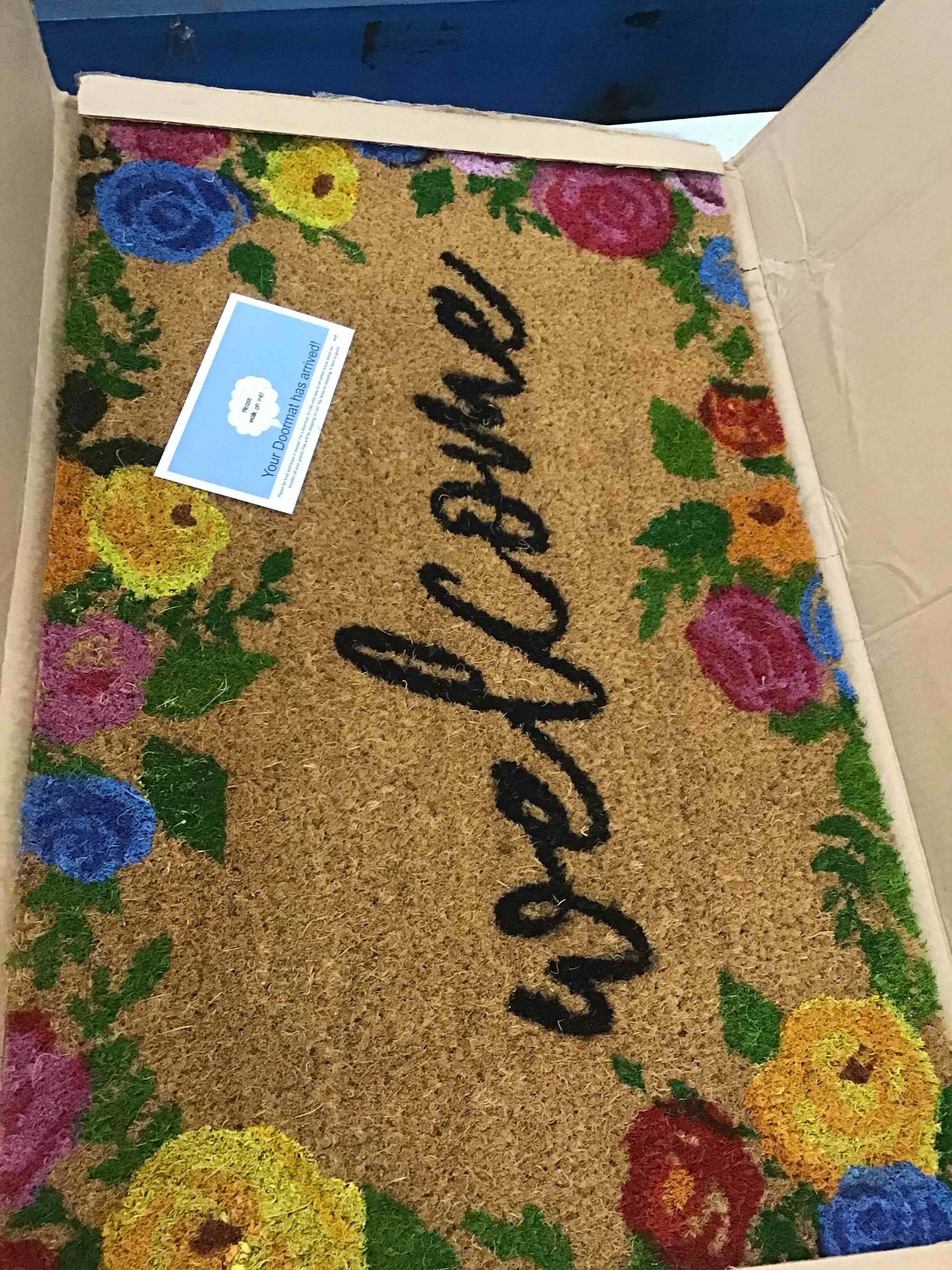 https://s3.amazonaws.com/lotting-images-prod/bidfta/BLU5715824_1714413049956.jpeg