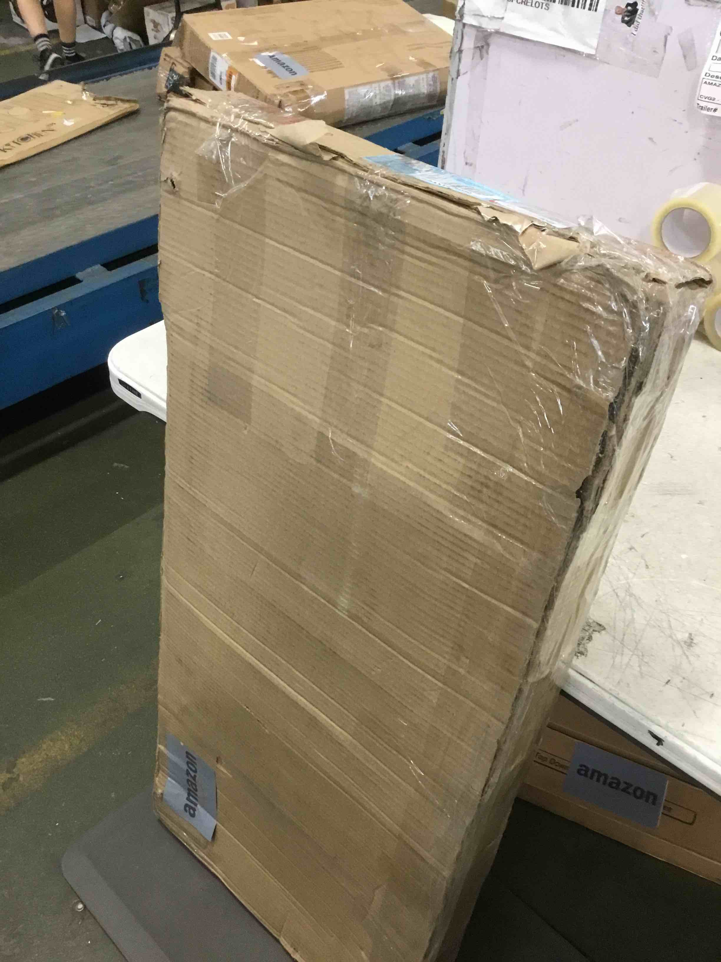 https://s3.amazonaws.com/lotting-images-prod/bidfta/BLU5715873_1714420031851.jpeg