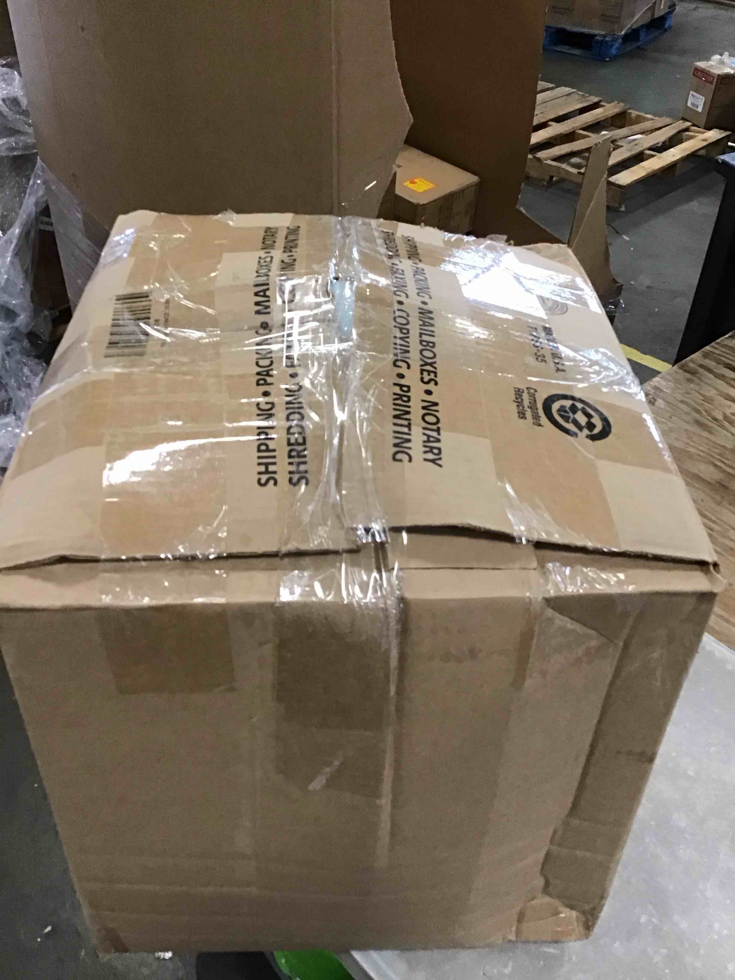https://s3.amazonaws.com/lotting-images-prod/bidfta/BLU5716046_1714497447228.jpeg