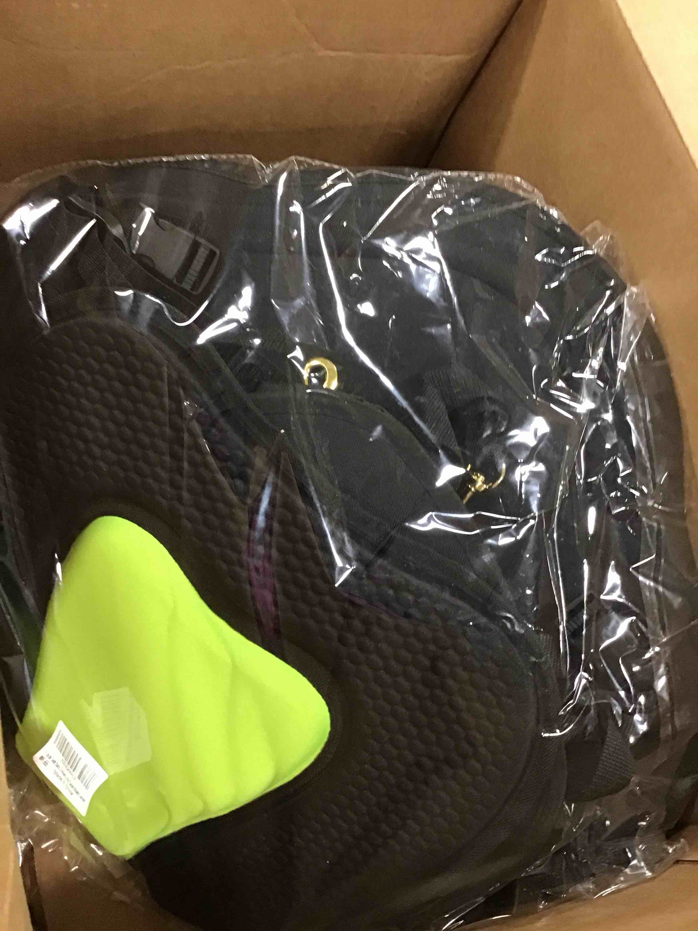https://s3.amazonaws.com/lotting-images-prod/bidfta/BLU5716134_1714563638556.jpeg