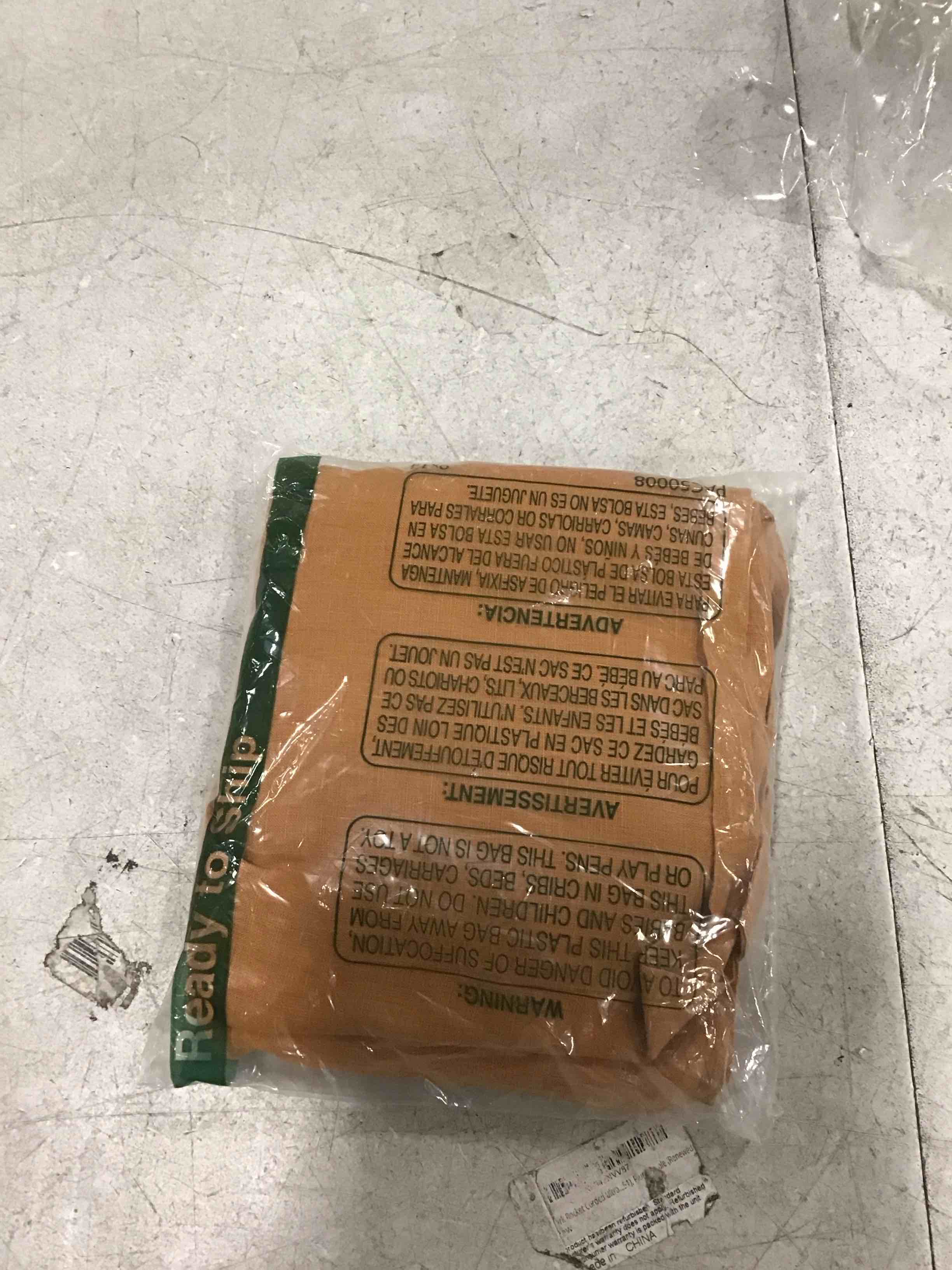 https://s3.amazonaws.com/lotting-images-prod/bidfta/BLU5716413_1714736071672.jpeg