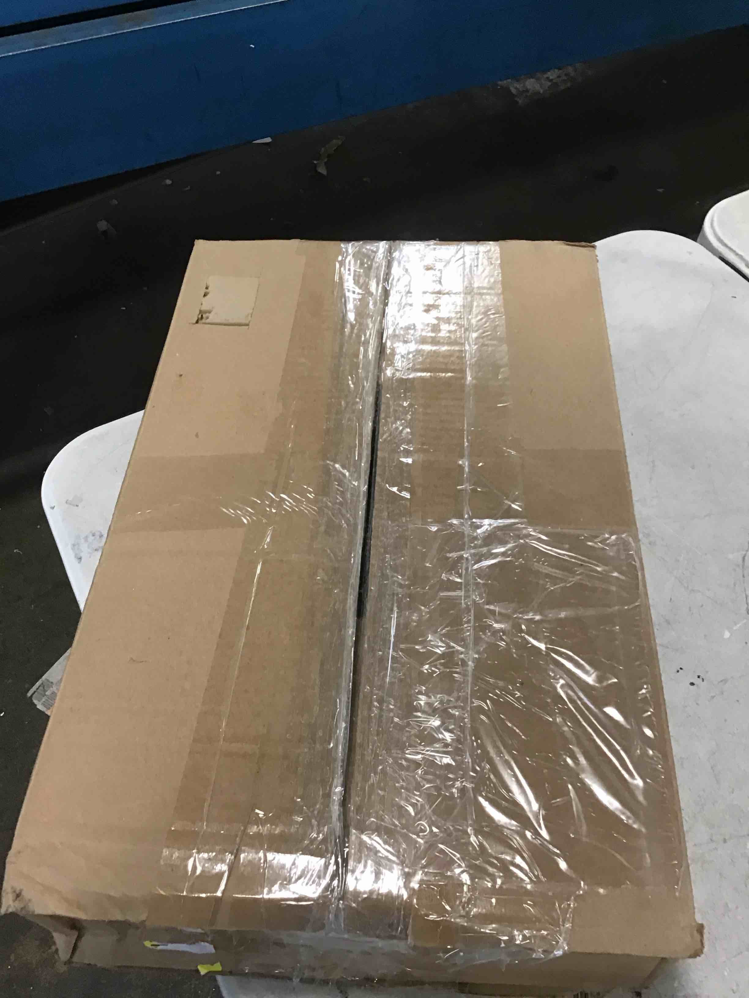 https://s3.amazonaws.com/lotting-images-prod/bidfta/BLU5716653_1714750968934.jpeg
