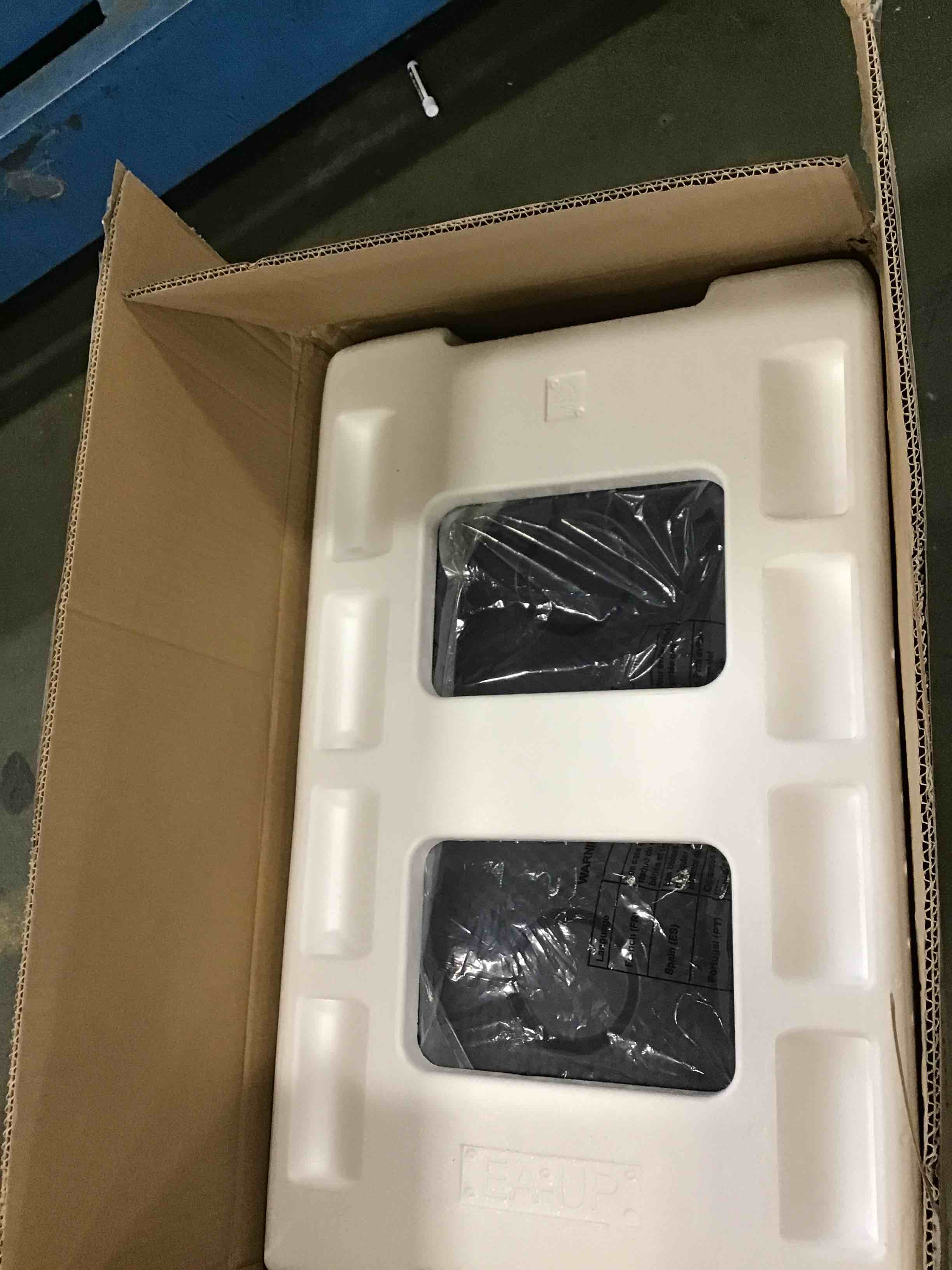 https://s3.amazonaws.com/lotting-images-prod/bidfta/BLU5717395_1714410804403.jpeg