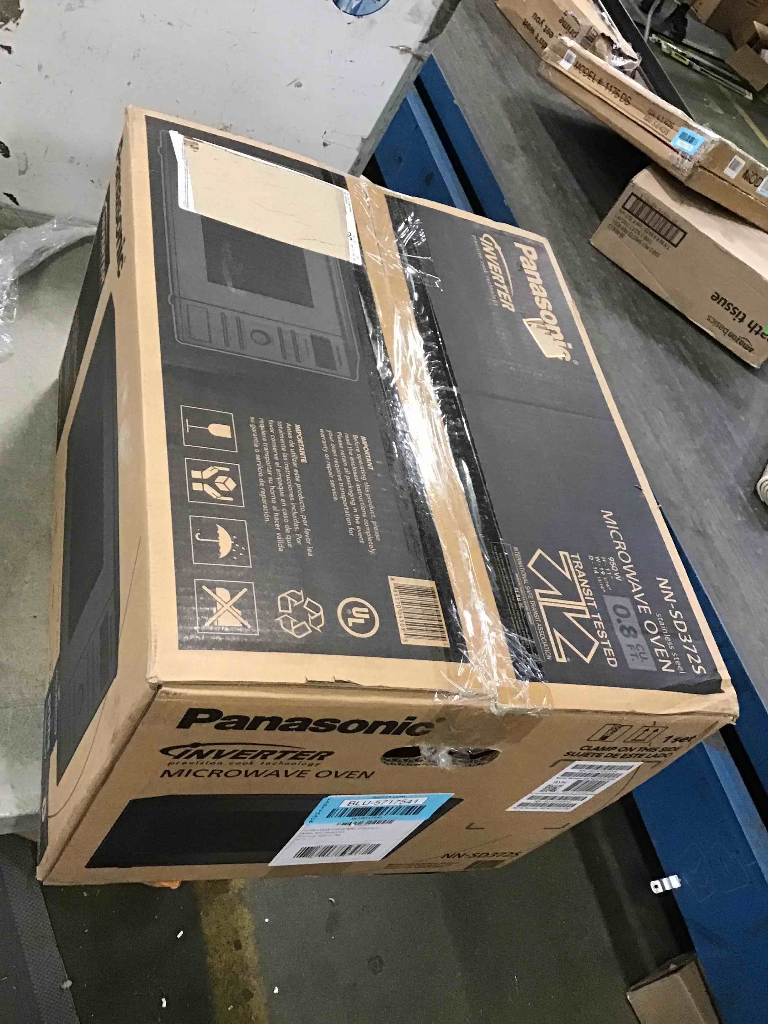 https://s3.amazonaws.com/lotting-images-prod/bidfta/BLU5717541_1714487121510.jpeg