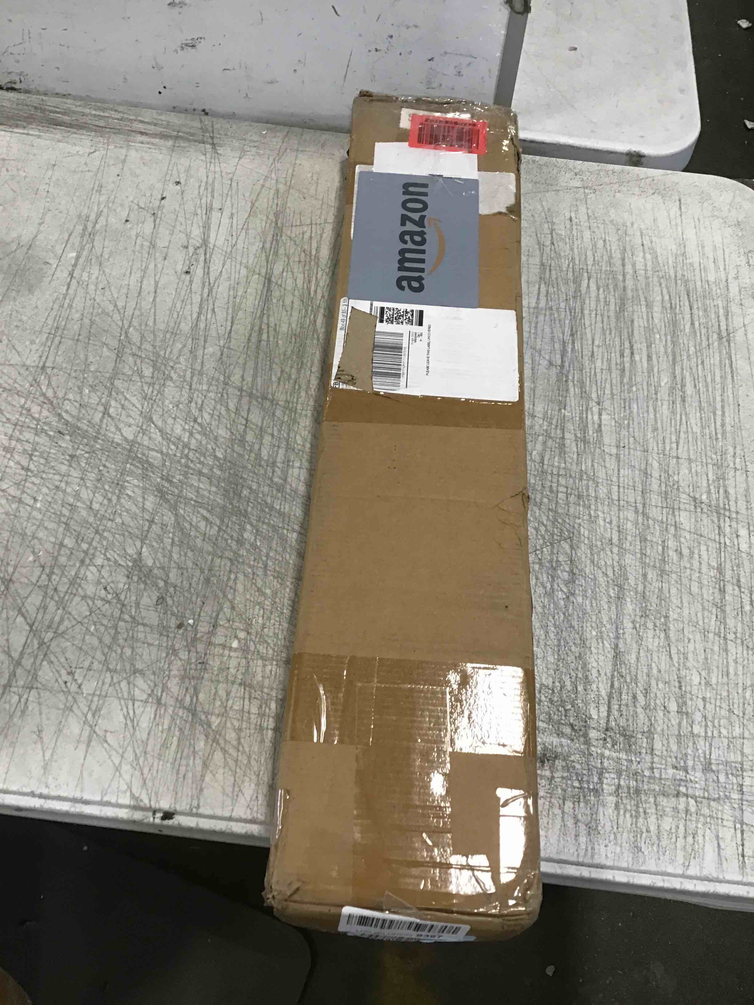 https://s3.amazonaws.com/lotting-images-prod/bidfta/BLU5718148_1714674240306.jpeg