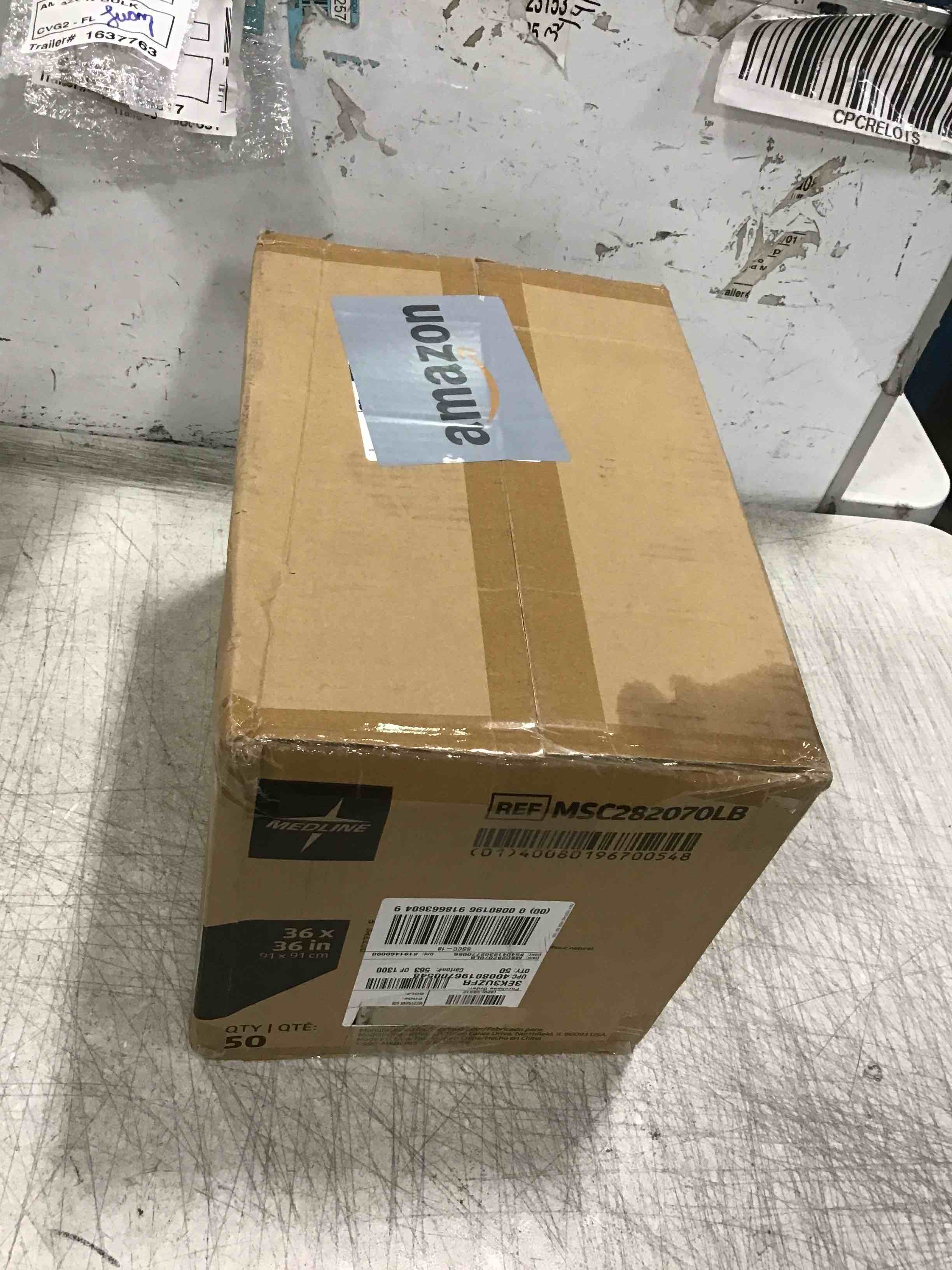 https://s3.amazonaws.com/lotting-images-prod/bidfta/BLU5718401_1714759014548.jpeg