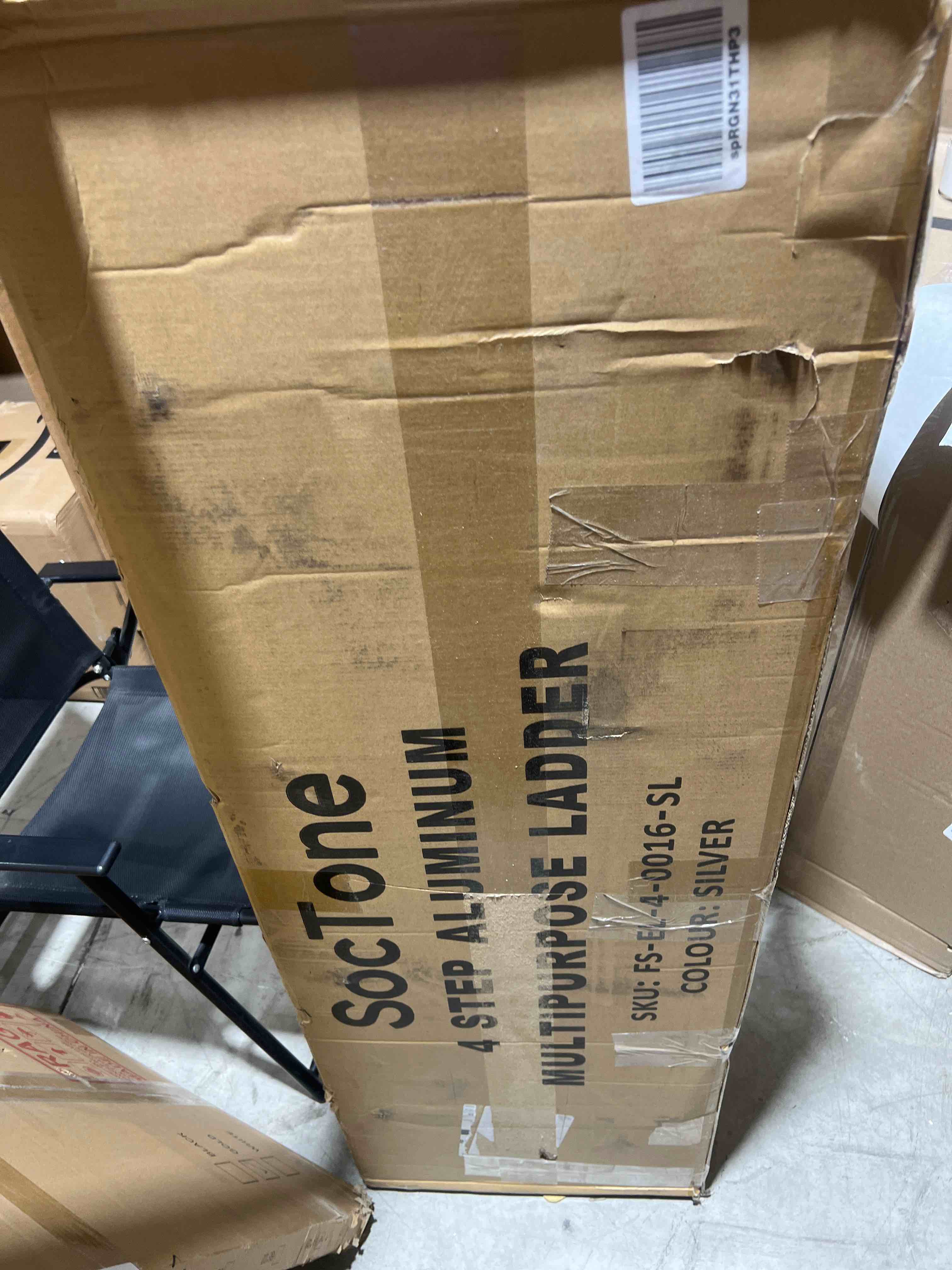 https://s3.amazonaws.com/lotting-images-prod/bidfta/BLU5718617_1715992411023.jpeg