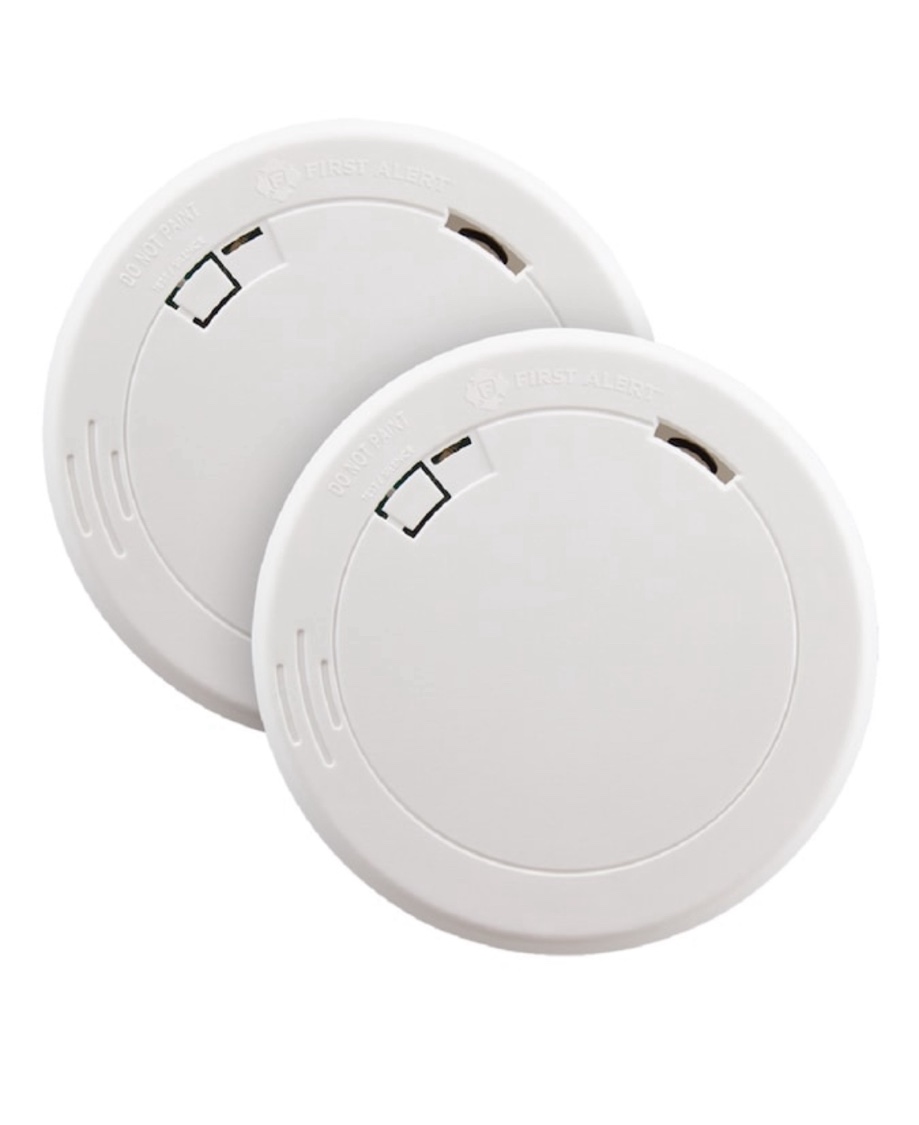 First Alert 10-Year Battery 2-Pack Battery-operated Photoelectric Sensor Smoke Detector