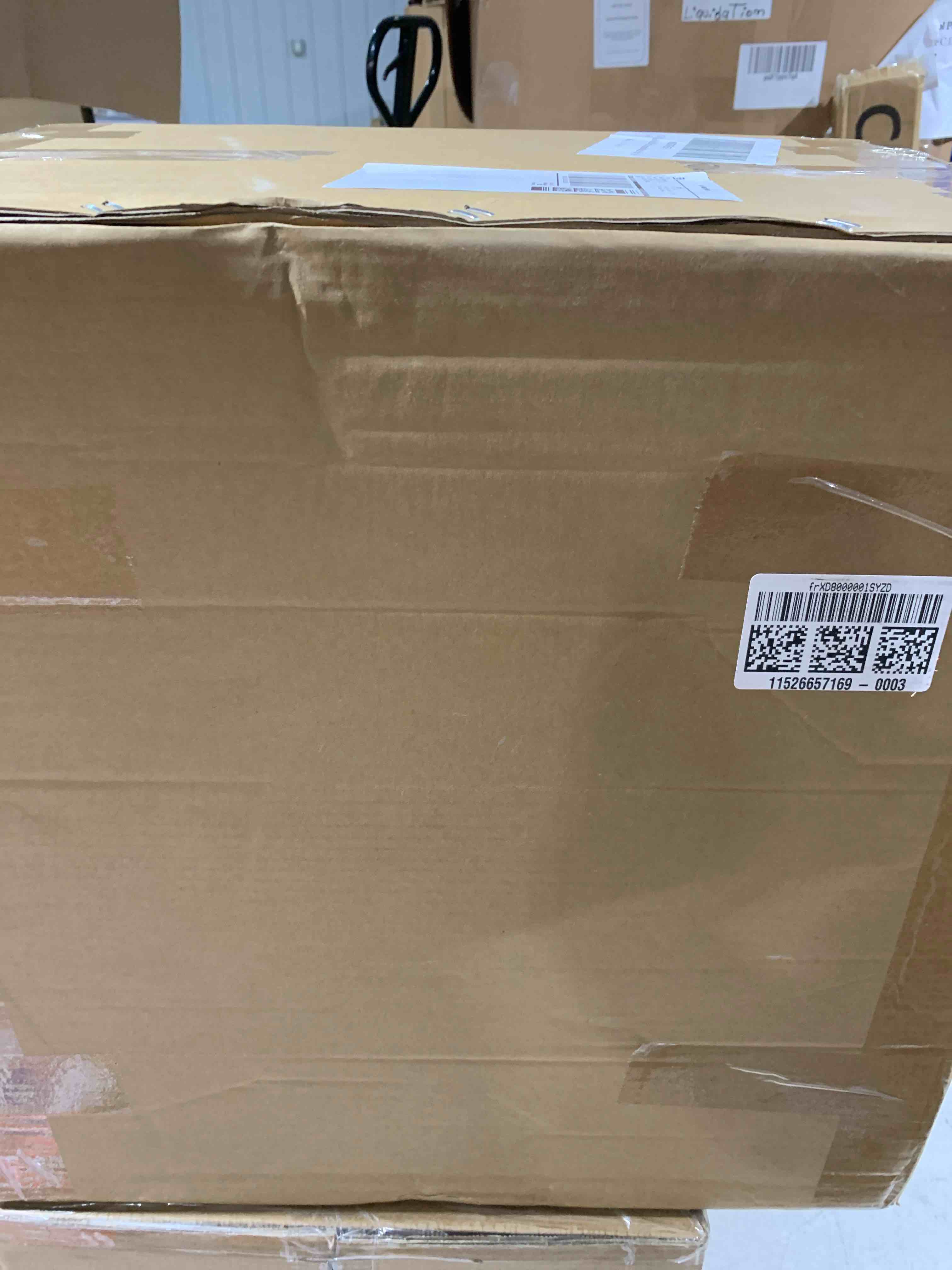 https://s3.amazonaws.com/lotting-images-prod/bidfta/BLU5719040_1717973482353.jpeg