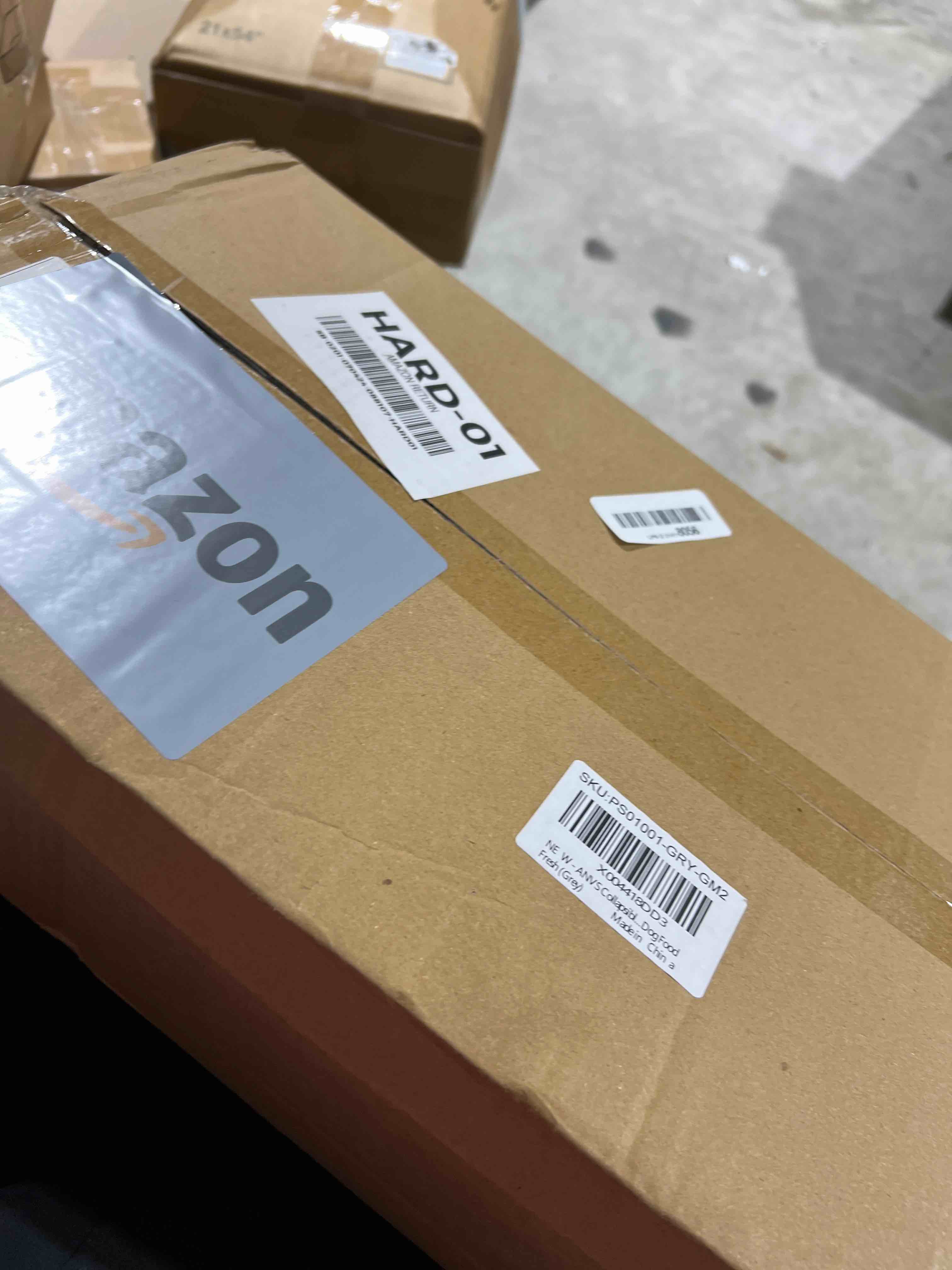 https://s3.amazonaws.com/lotting-images-prod/bidfta/BLU5719890_1724183460519.jpeg