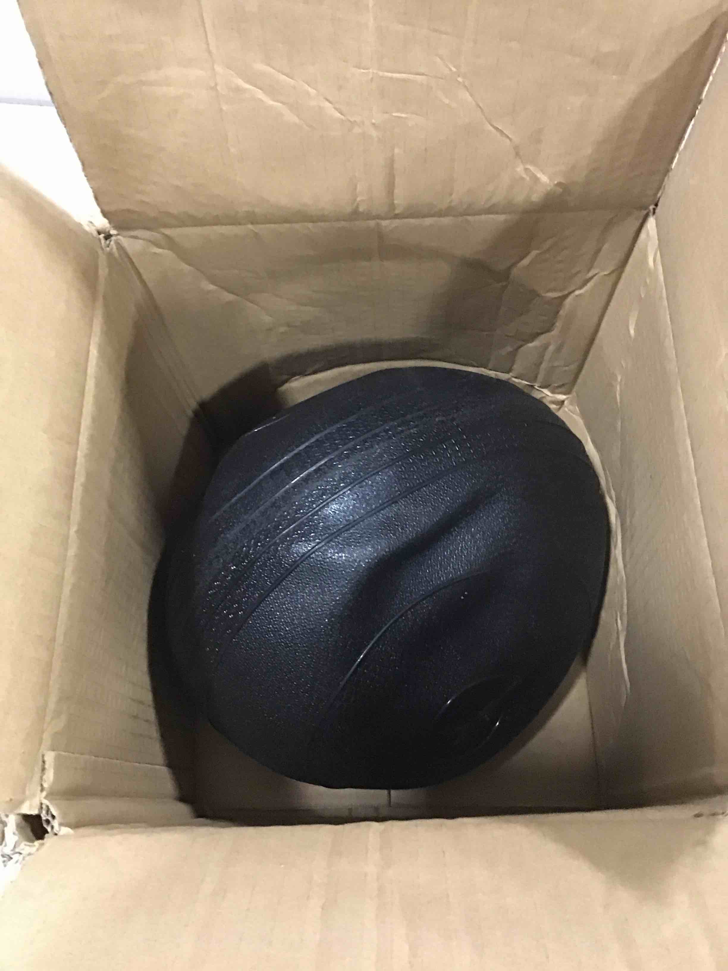 https://s3.amazonaws.com/lotting-images-prod/bidfta/BLU5719958_1714476610463.jpeg