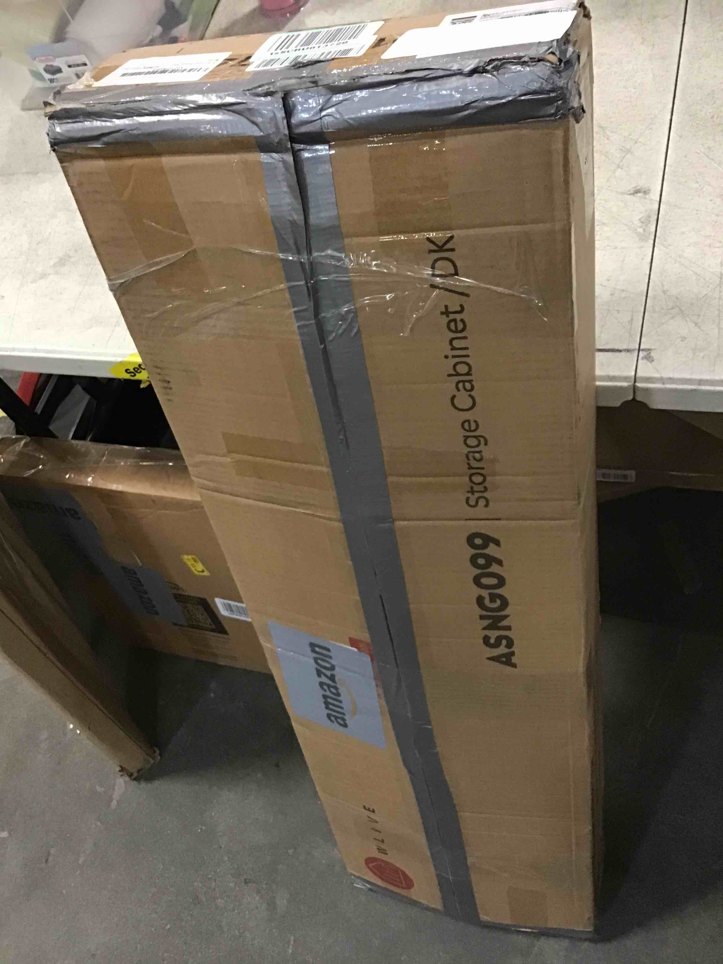 https://s3.amazonaws.com/lotting-images-prod/bidfta/BLU5720294_1715255712605.jpeg