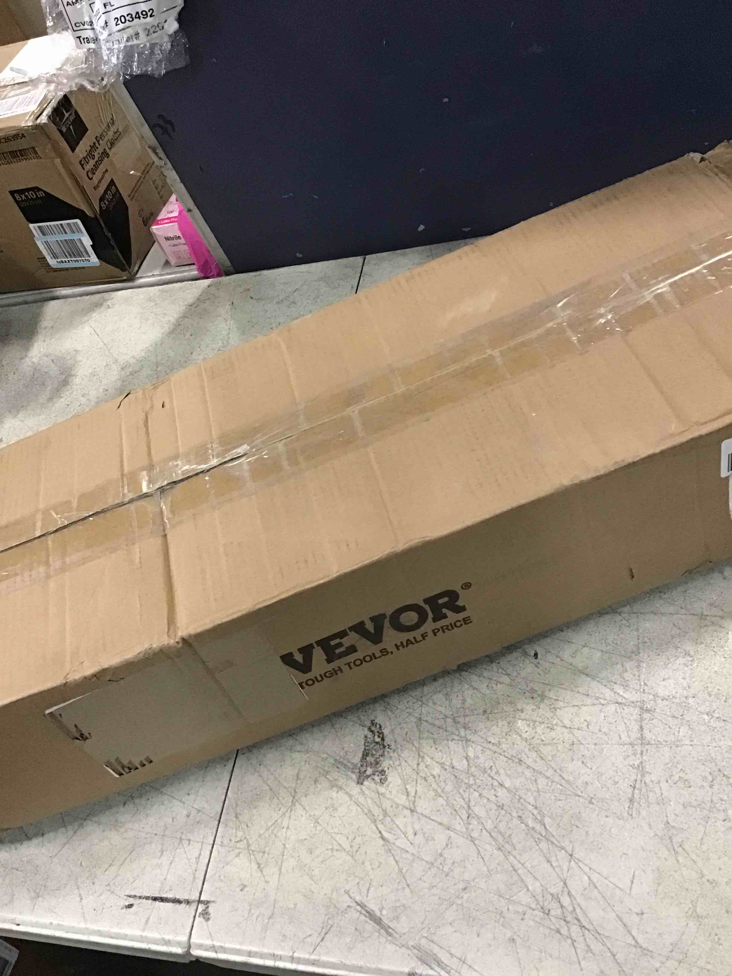 https://s3.amazonaws.com/lotting-images-prod/bidfta/BLU5720328_1715259741755.jpeg