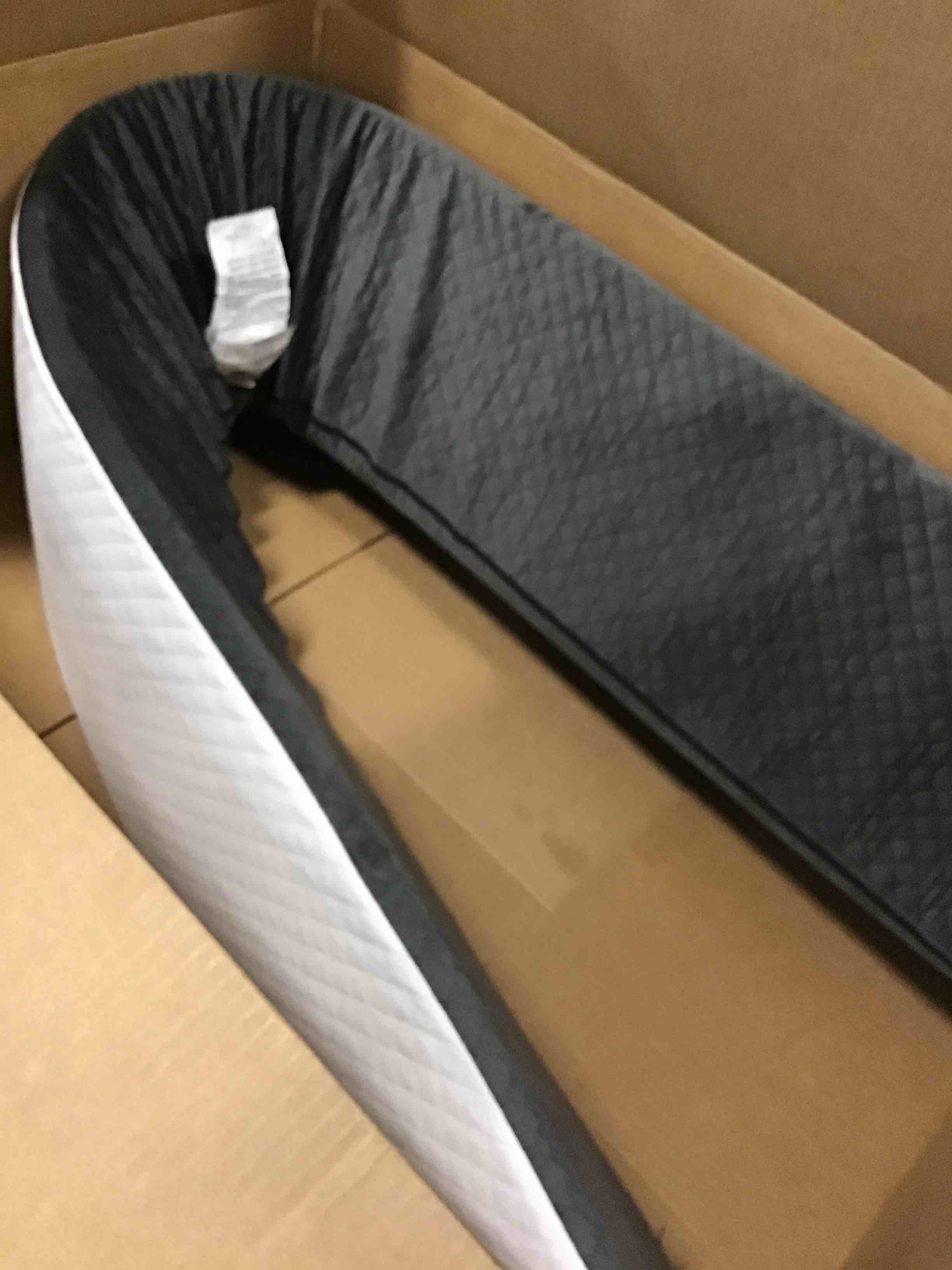 https://s3.amazonaws.com/lotting-images-prod/bidfta/BLU5720569_1715345448782.jpeg