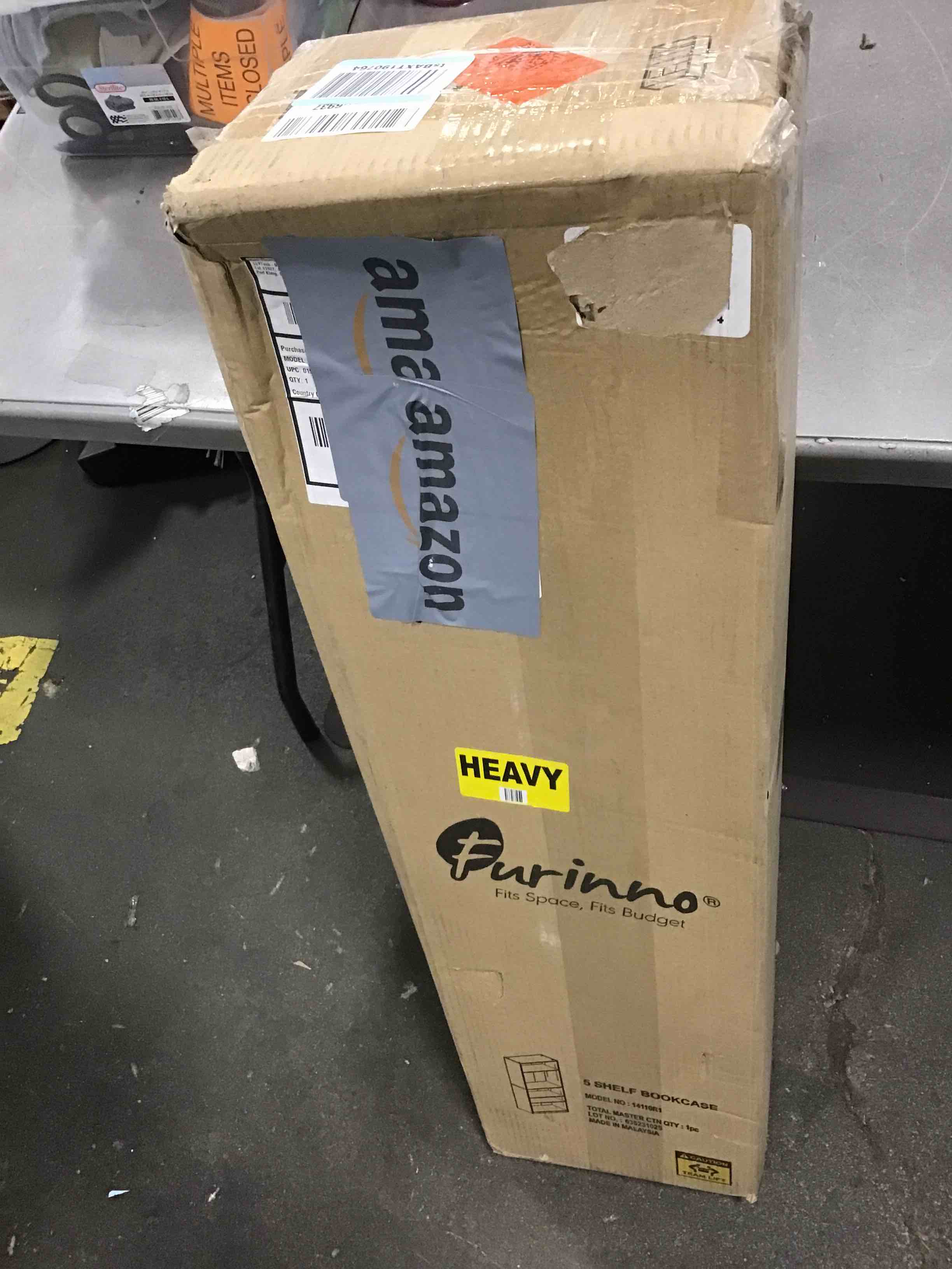 https://s3.amazonaws.com/lotting-images-prod/bidfta/BLU5720765_1715599896467.jpeg
