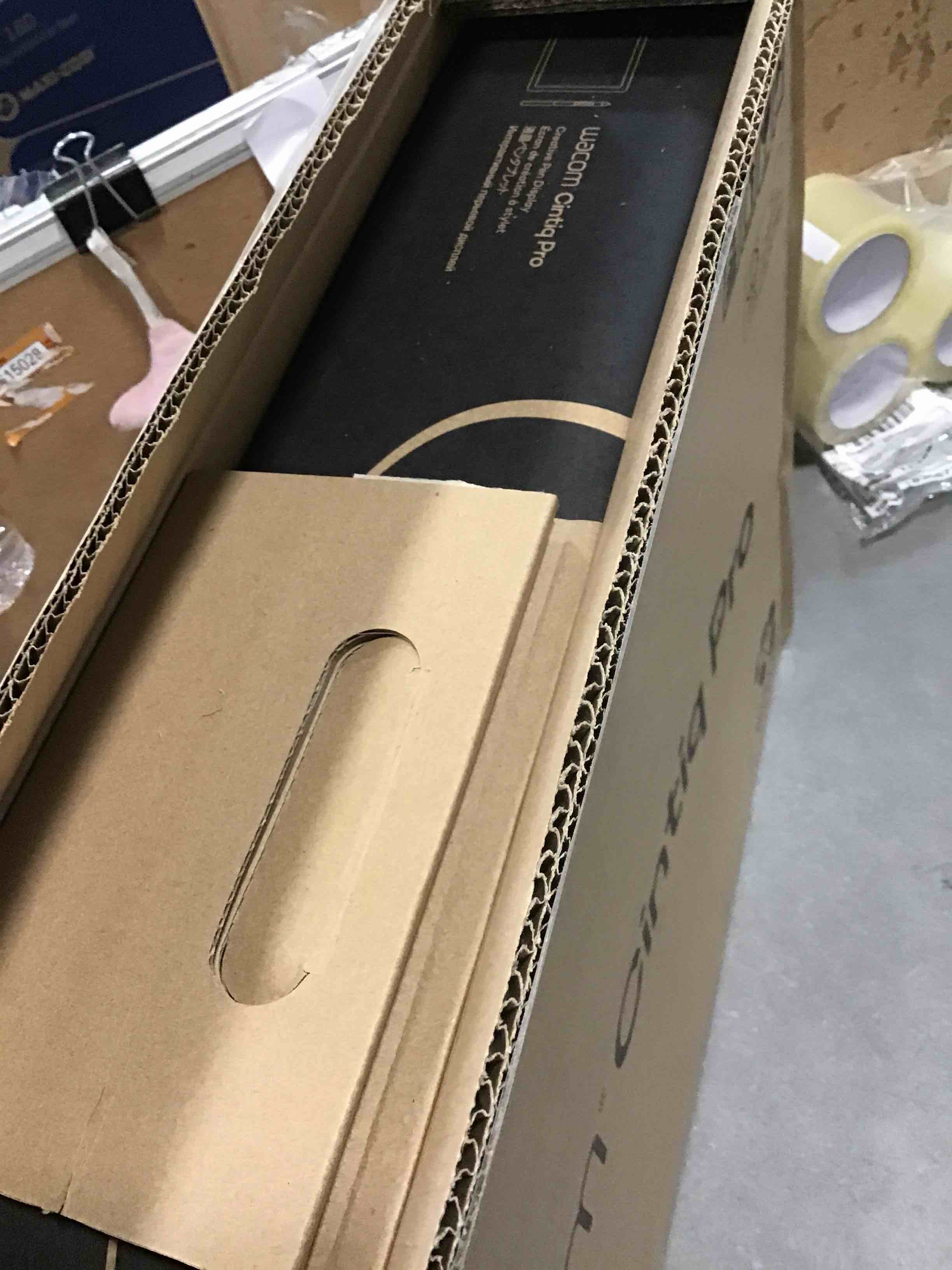 https://s3.amazonaws.com/lotting-images-prod/bidfta/BLU5720773_1715600706927.jpeg