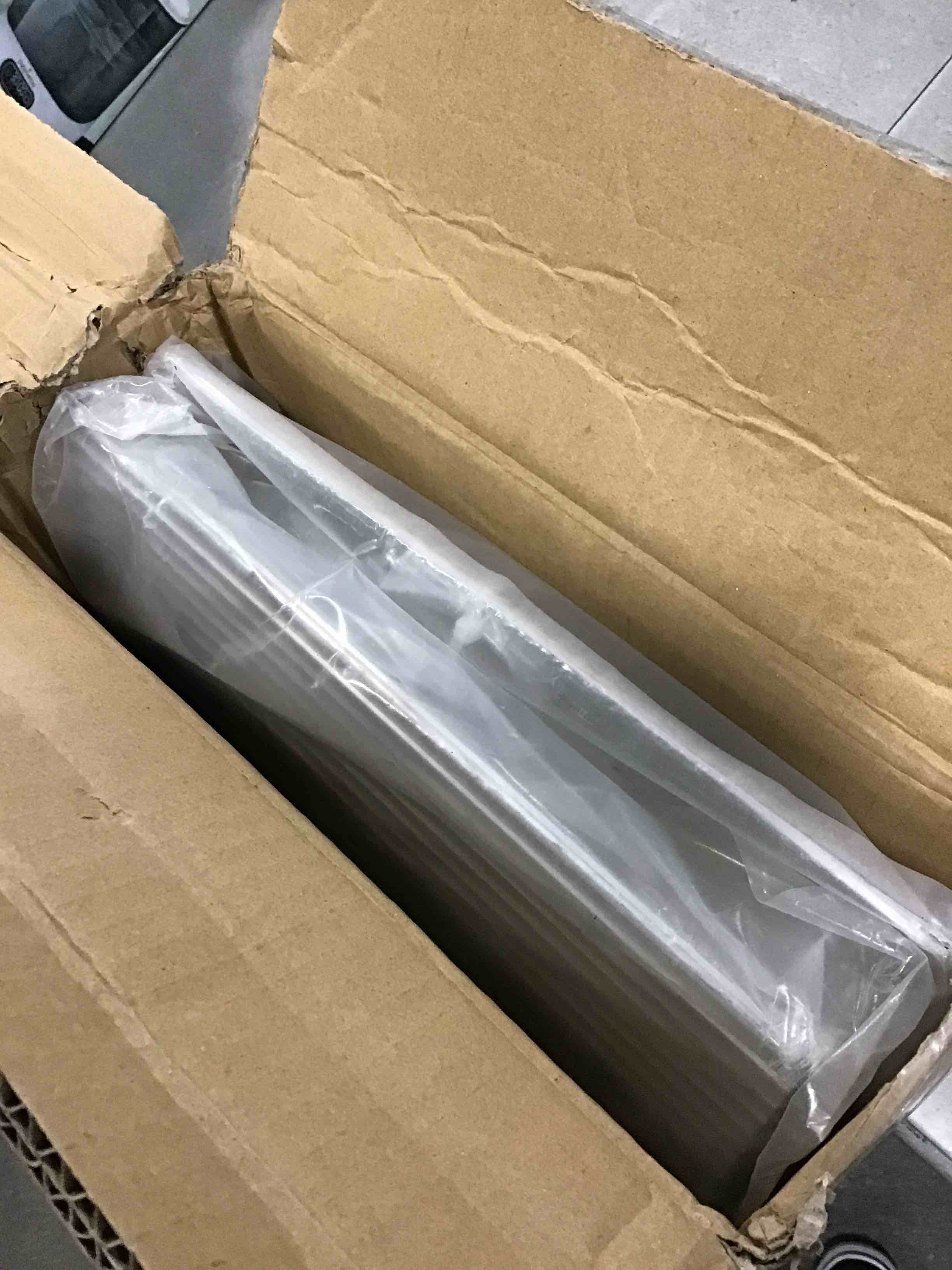 https://s3.amazonaws.com/lotting-images-prod/bidfta/BLU5720800_1715603657534.jpeg