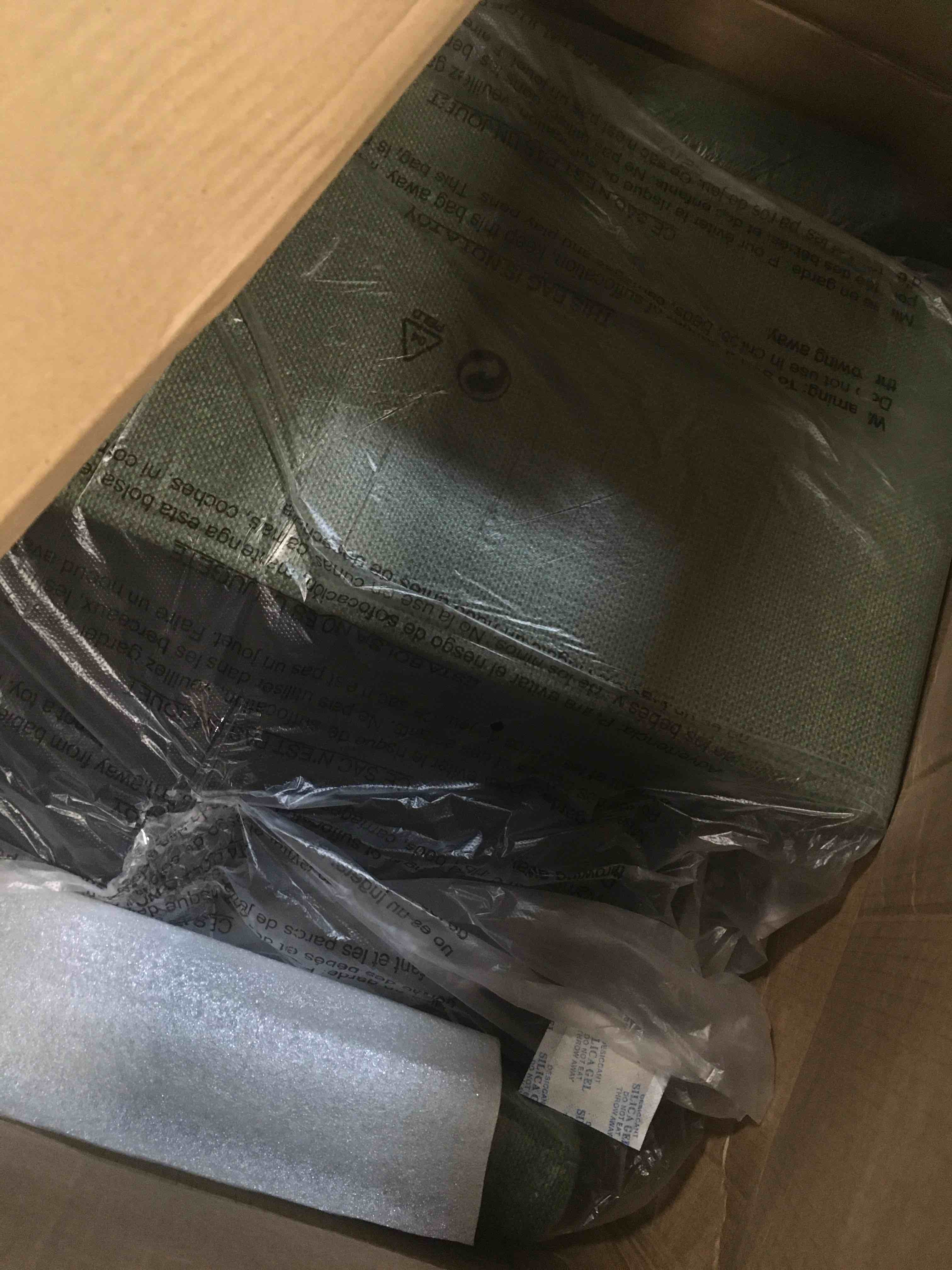 https://s3.amazonaws.com/lotting-images-prod/bidfta/BLU5723195_1714677713281.jpeg