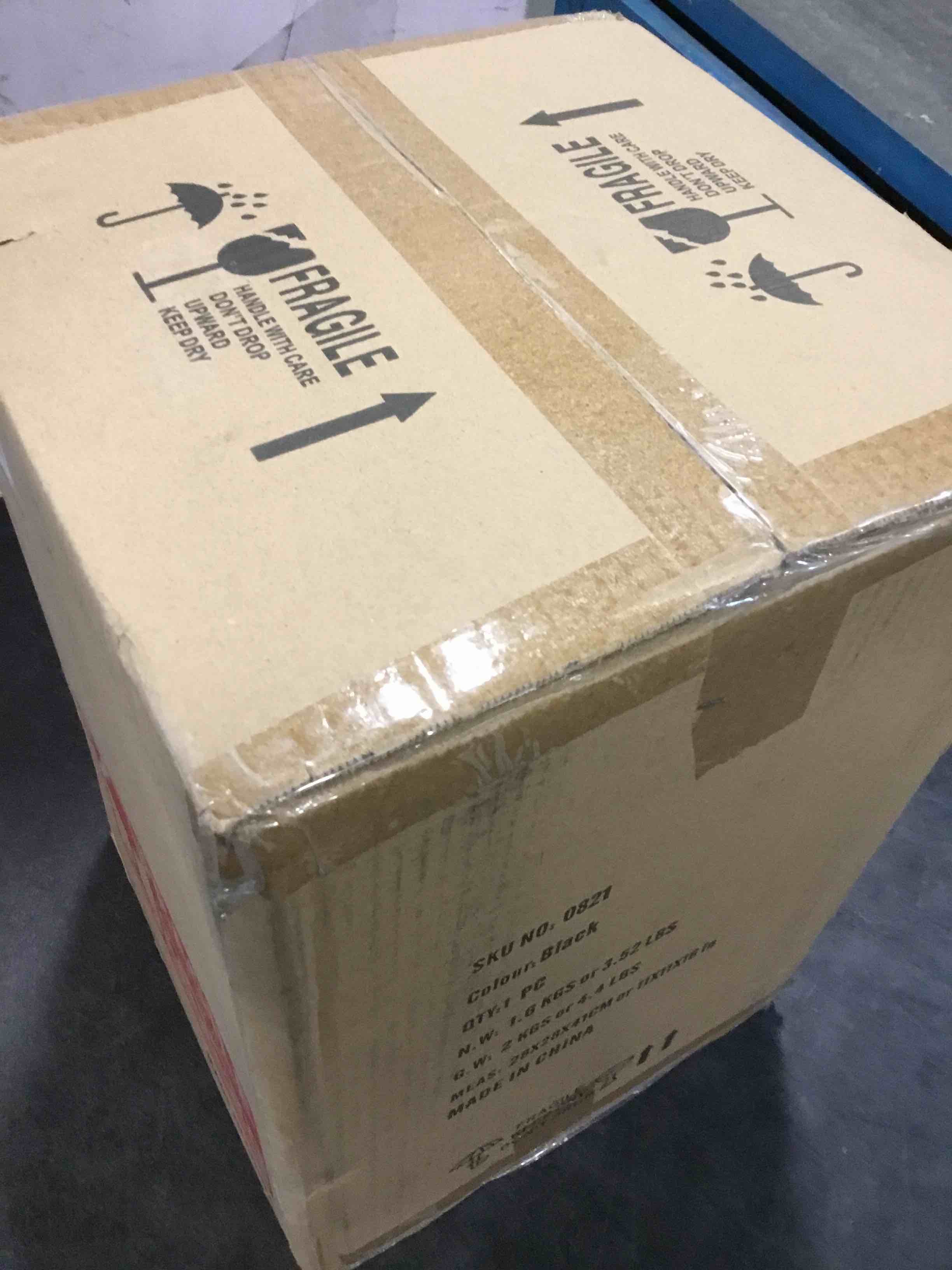 https://s3.amazonaws.com/lotting-images-prod/bidfta/BLU5723270_1714740546748.jpeg