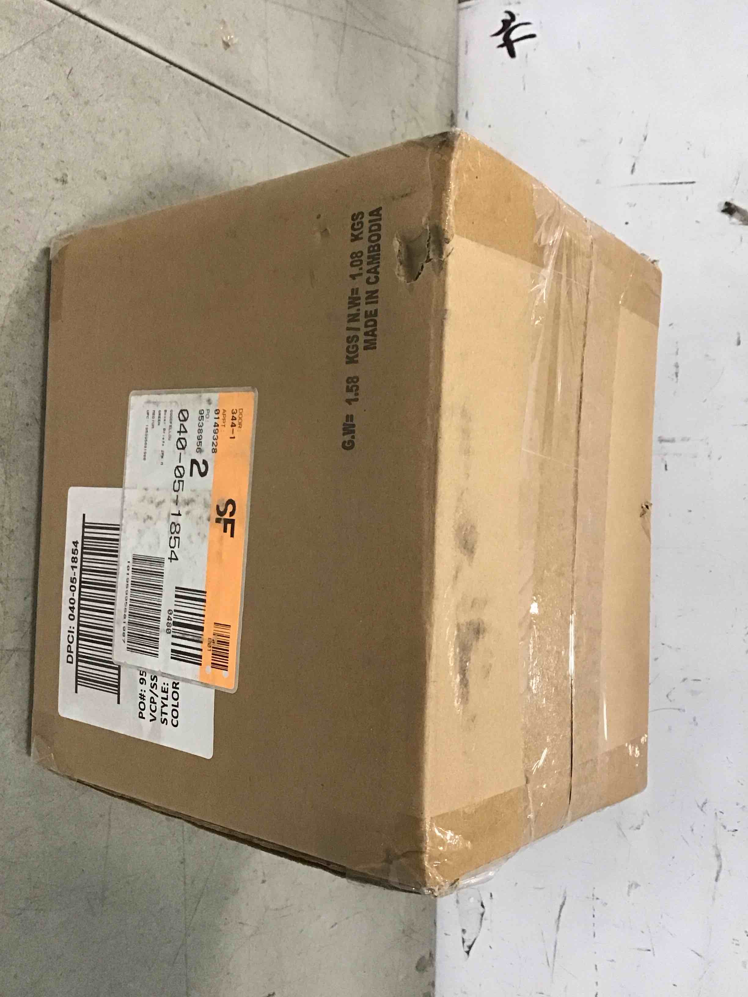 https://s3.amazonaws.com/lotting-images-prod/bidfta/BLU5723706_1715168305023.jpeg
