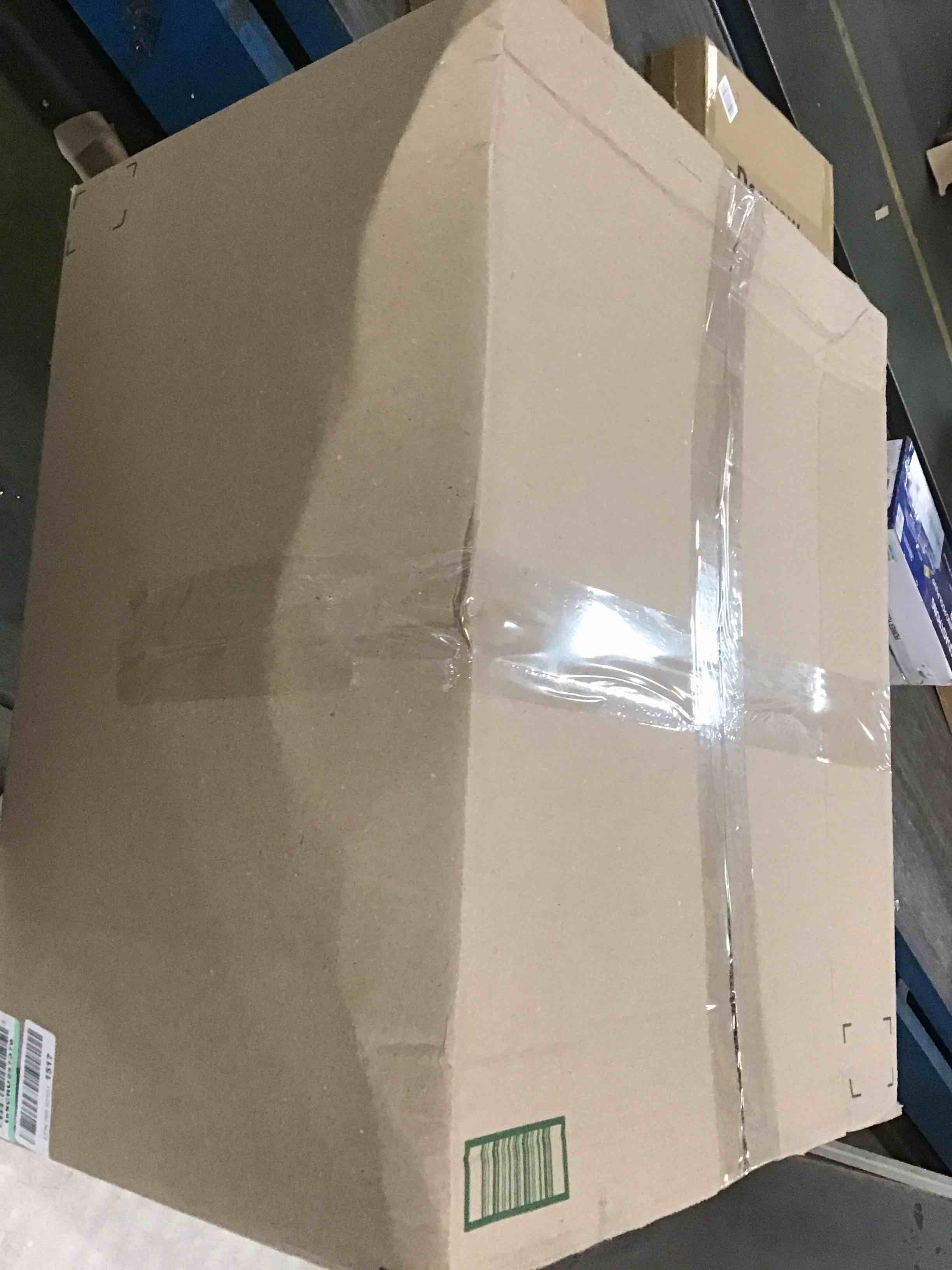 https://s3.amazonaws.com/lotting-images-prod/bidfta/BLU5724171_1715268492564.jpeg