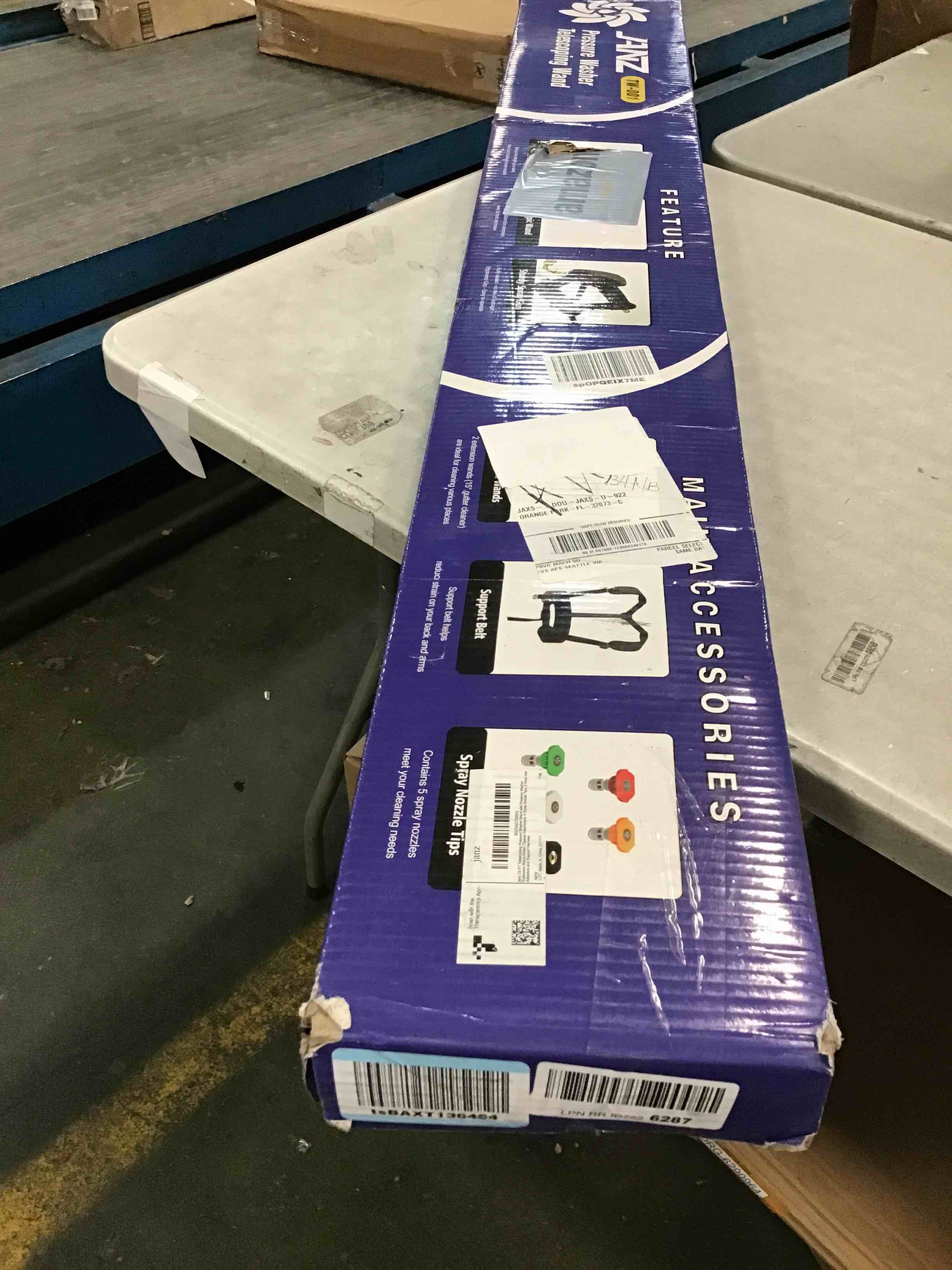 https://s3.amazonaws.com/lotting-images-prod/bidfta/BLU5724465_1714678518980.jpeg
