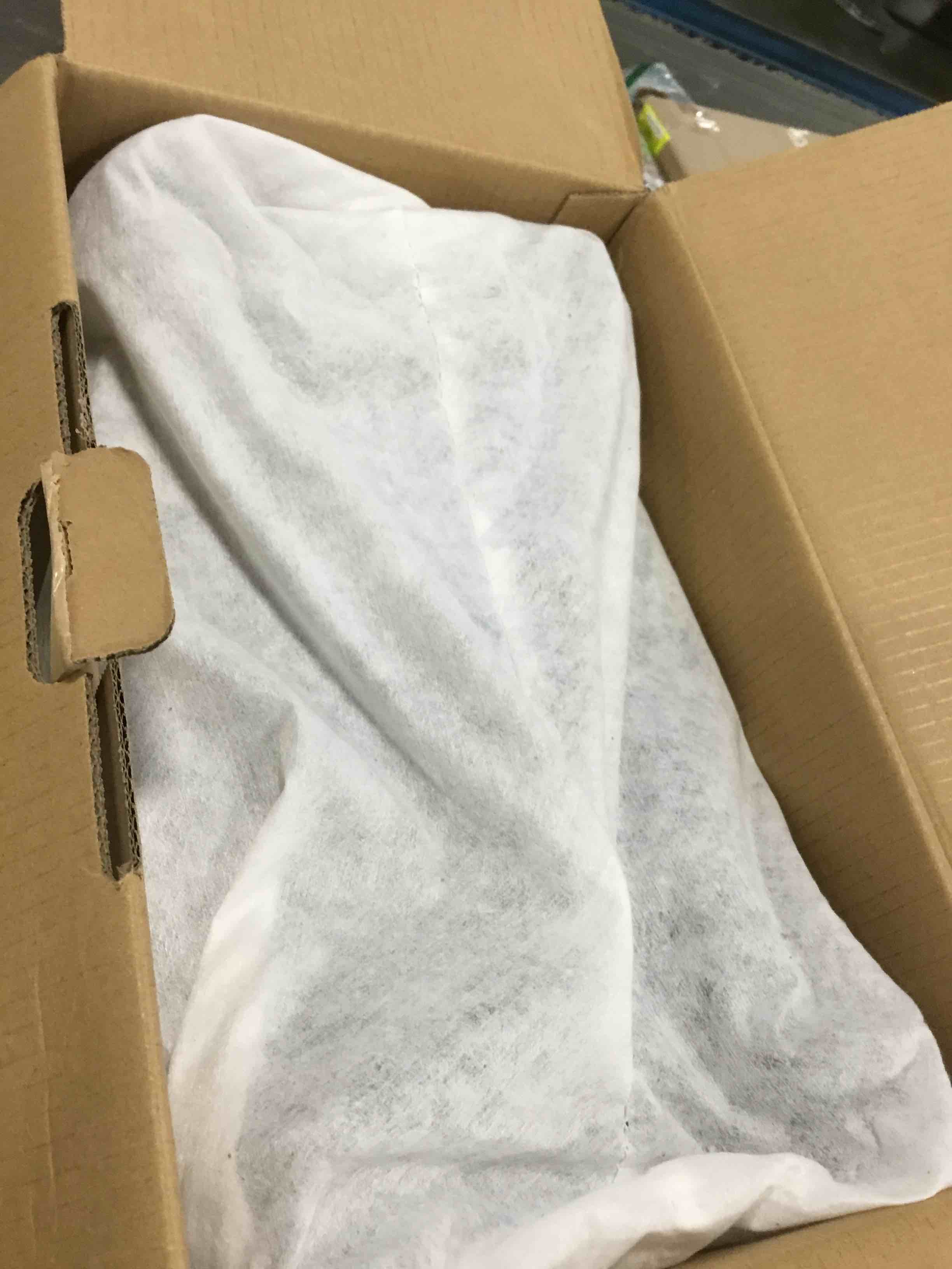 https://s3.amazonaws.com/lotting-images-prod/bidfta/BLU5724903_1715008073926.jpeg