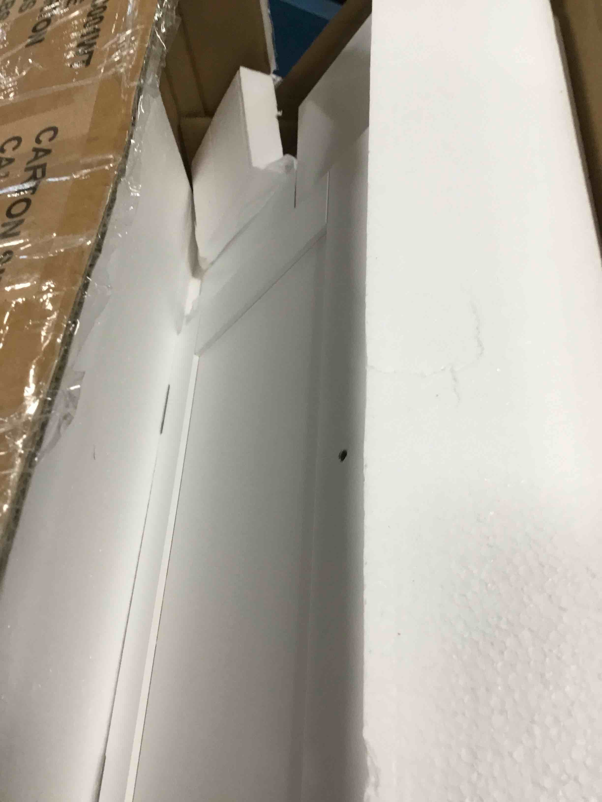 https://s3.amazonaws.com/lotting-images-prod/bidfta/BLU5725241_1715104982675.jpeg