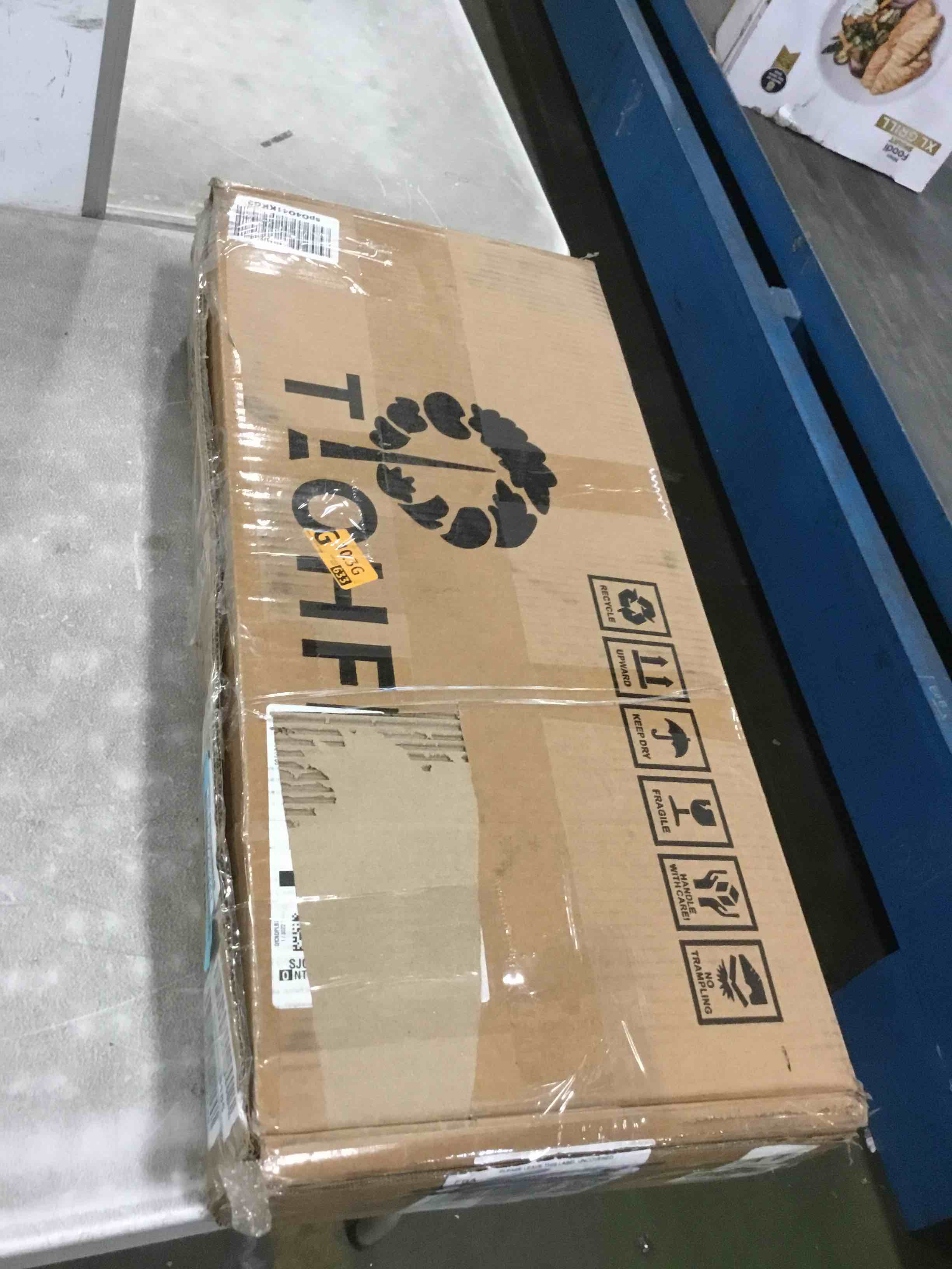 https://s3.amazonaws.com/lotting-images-prod/bidfta/BLU5725241_1715105024968.jpeg