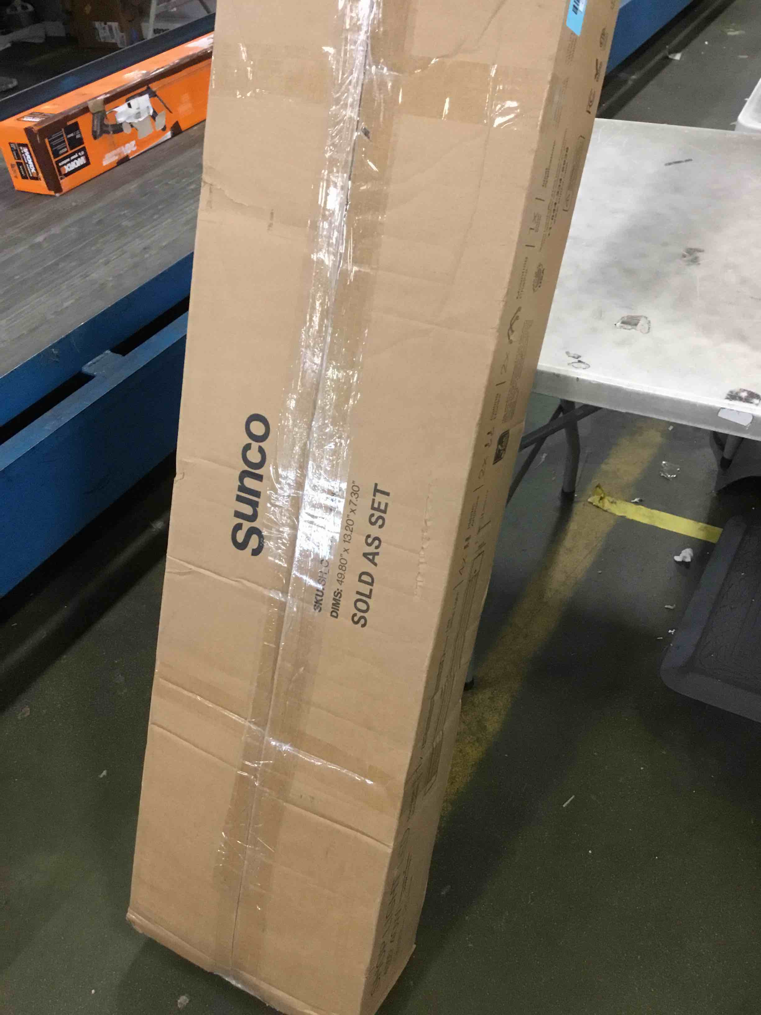 https://s3.amazonaws.com/lotting-images-prod/bidfta/BLU5725412_1715178019971.jpeg