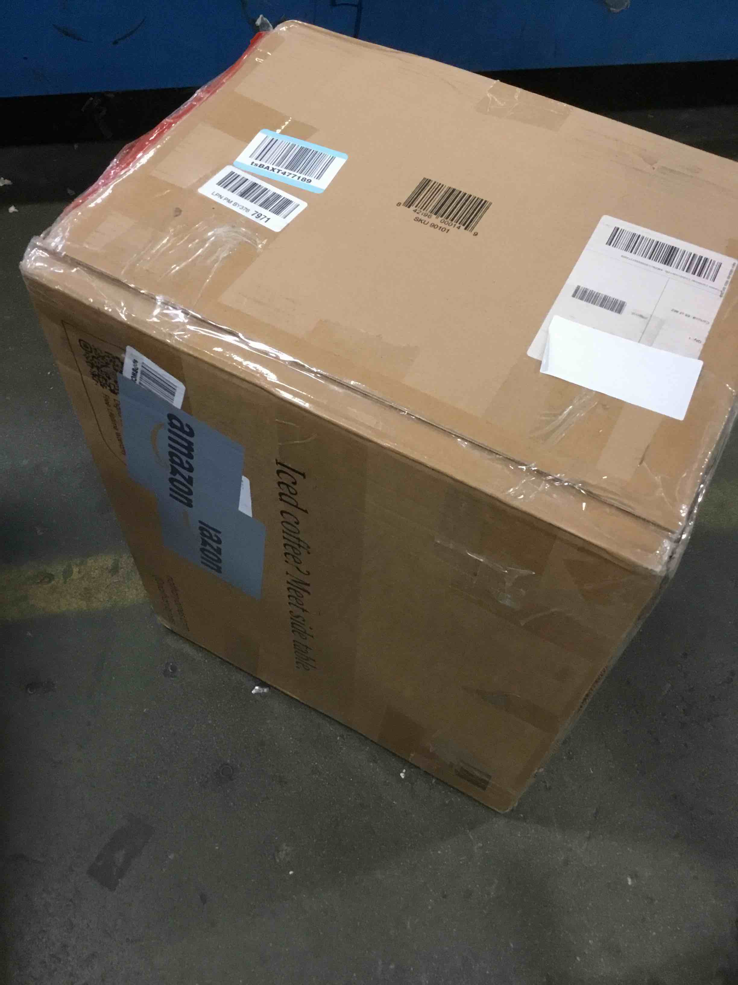 https://s3.amazonaws.com/lotting-images-prod/bidfta/BLU5725790_1715283969527.jpeg