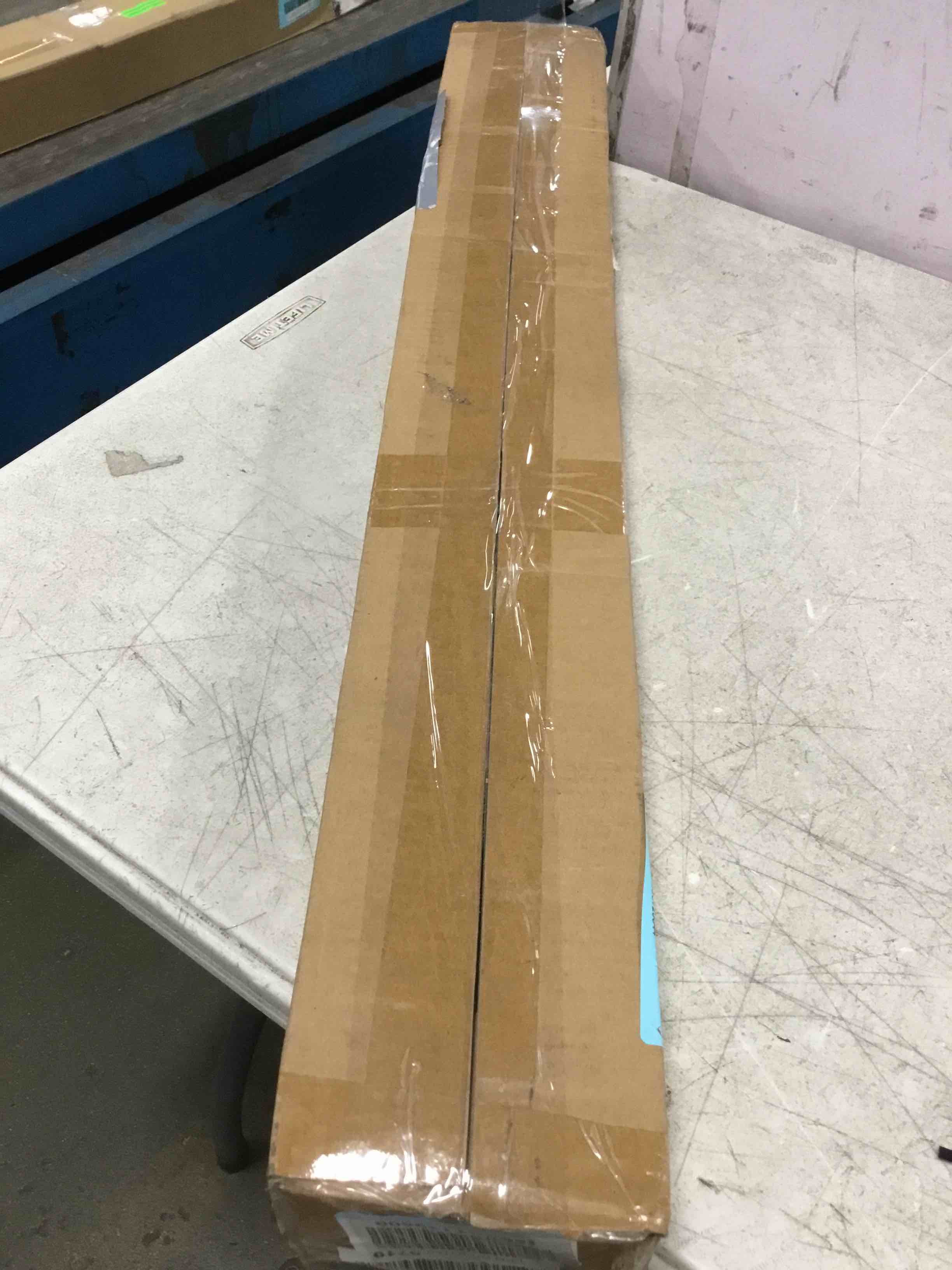 https://s3.amazonaws.com/lotting-images-prod/bidfta/BLU5725844_1715342826986.jpeg