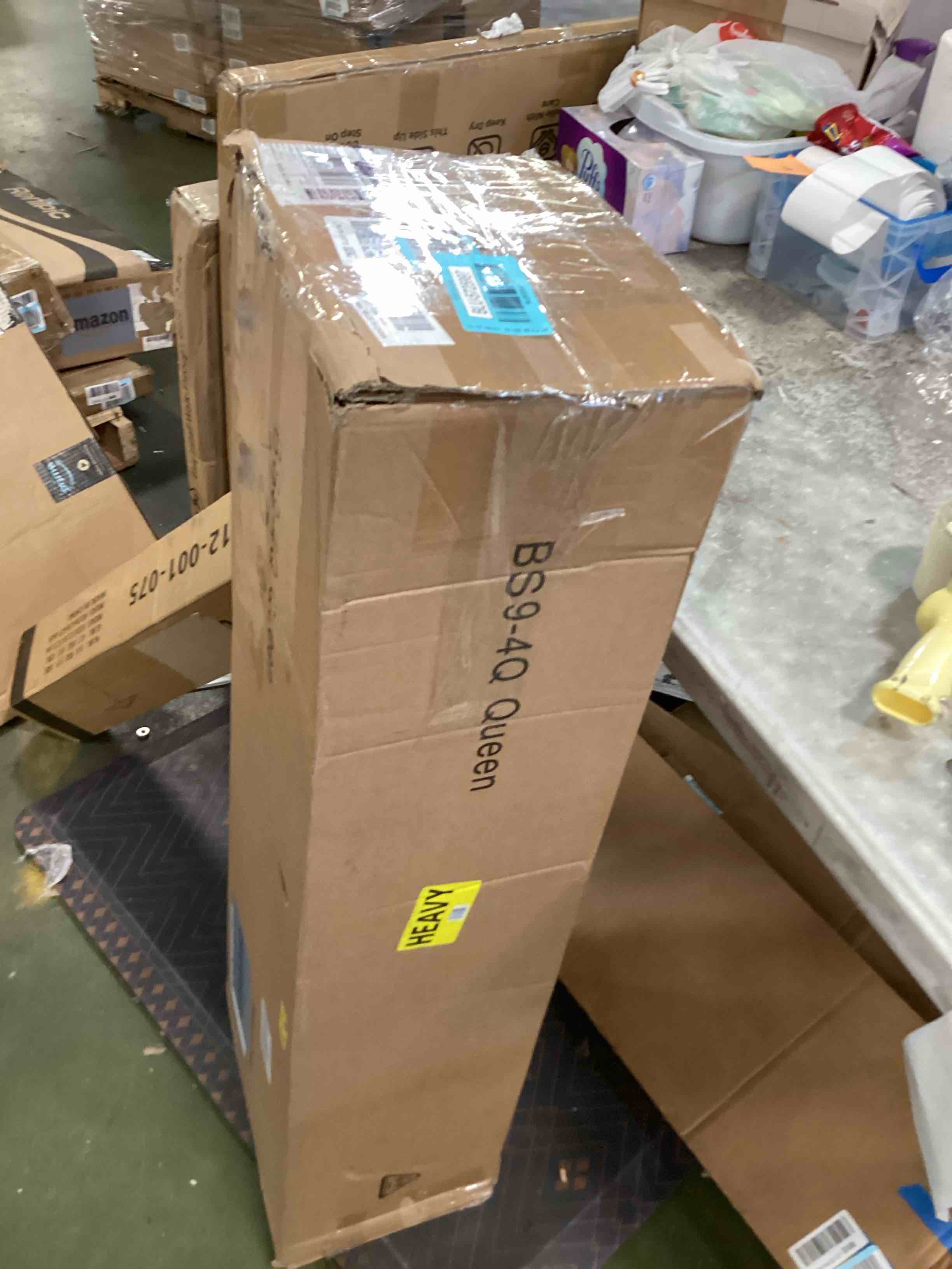 https://s3.amazonaws.com/lotting-images-prod/bidfta/BLU5725997_1714506257859.jpeg