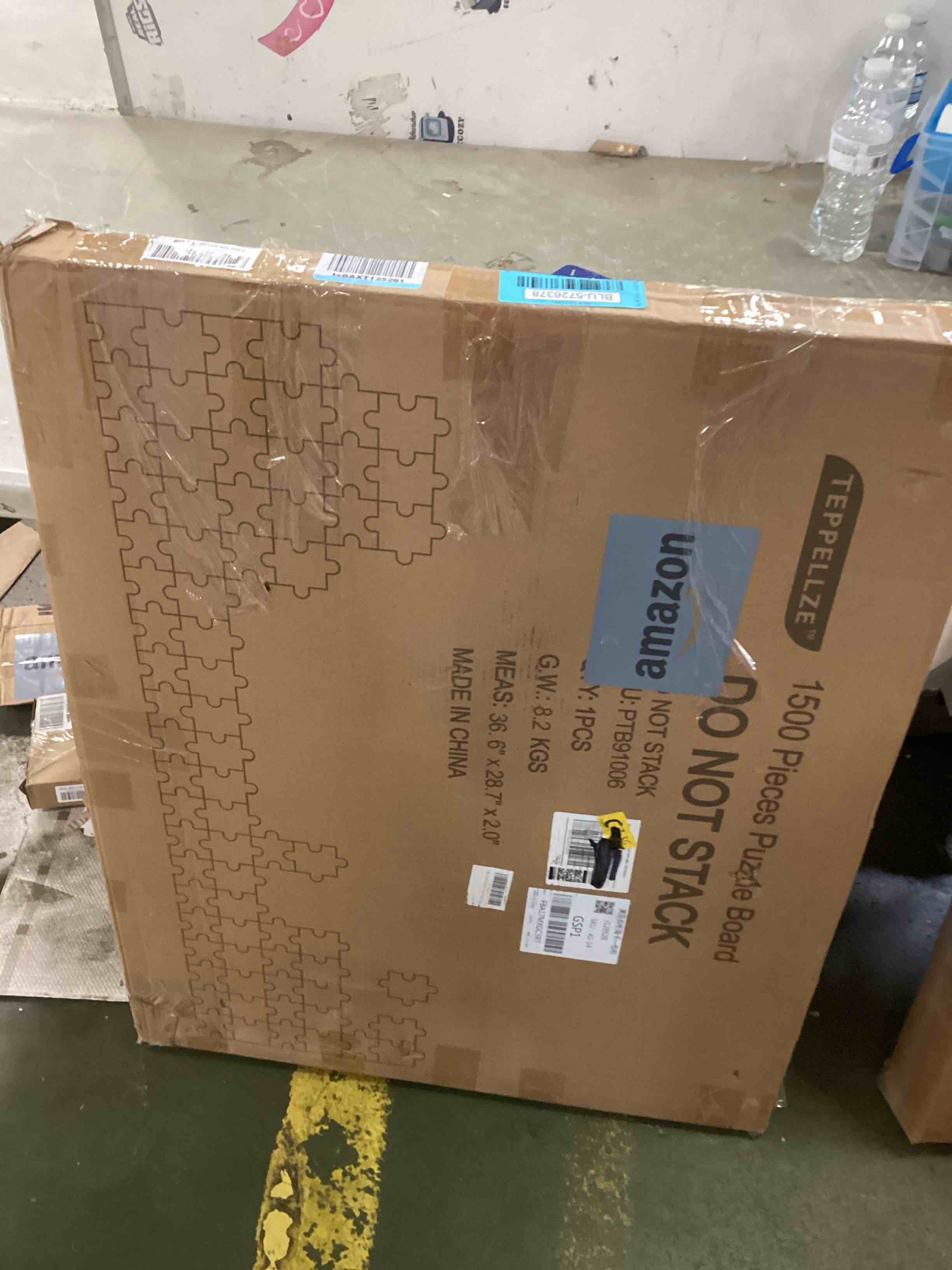https://s3.amazonaws.com/lotting-images-prod/bidfta/BLU5726378_1714667362695.jpeg