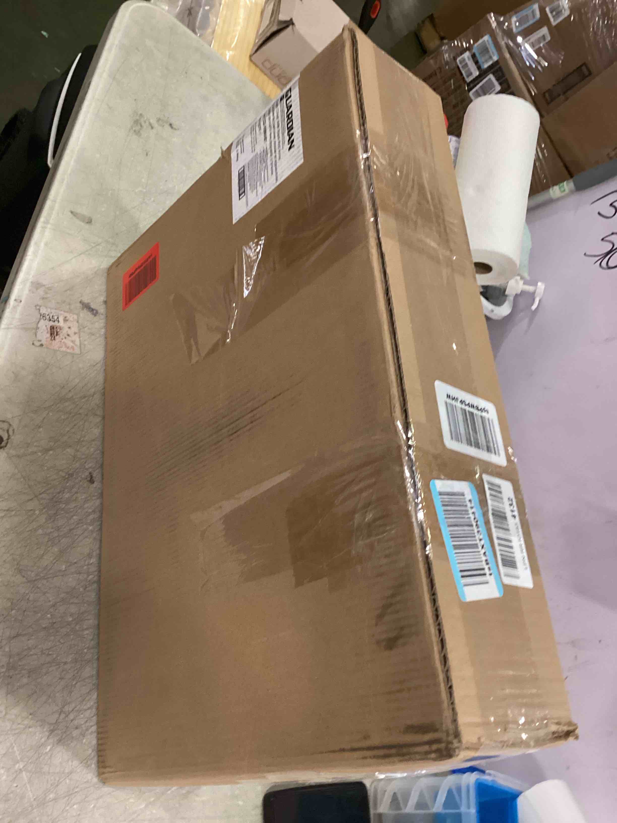 https://s3.amazonaws.com/lotting-images-prod/bidfta/BLU5726736_1714759089342.jpeg