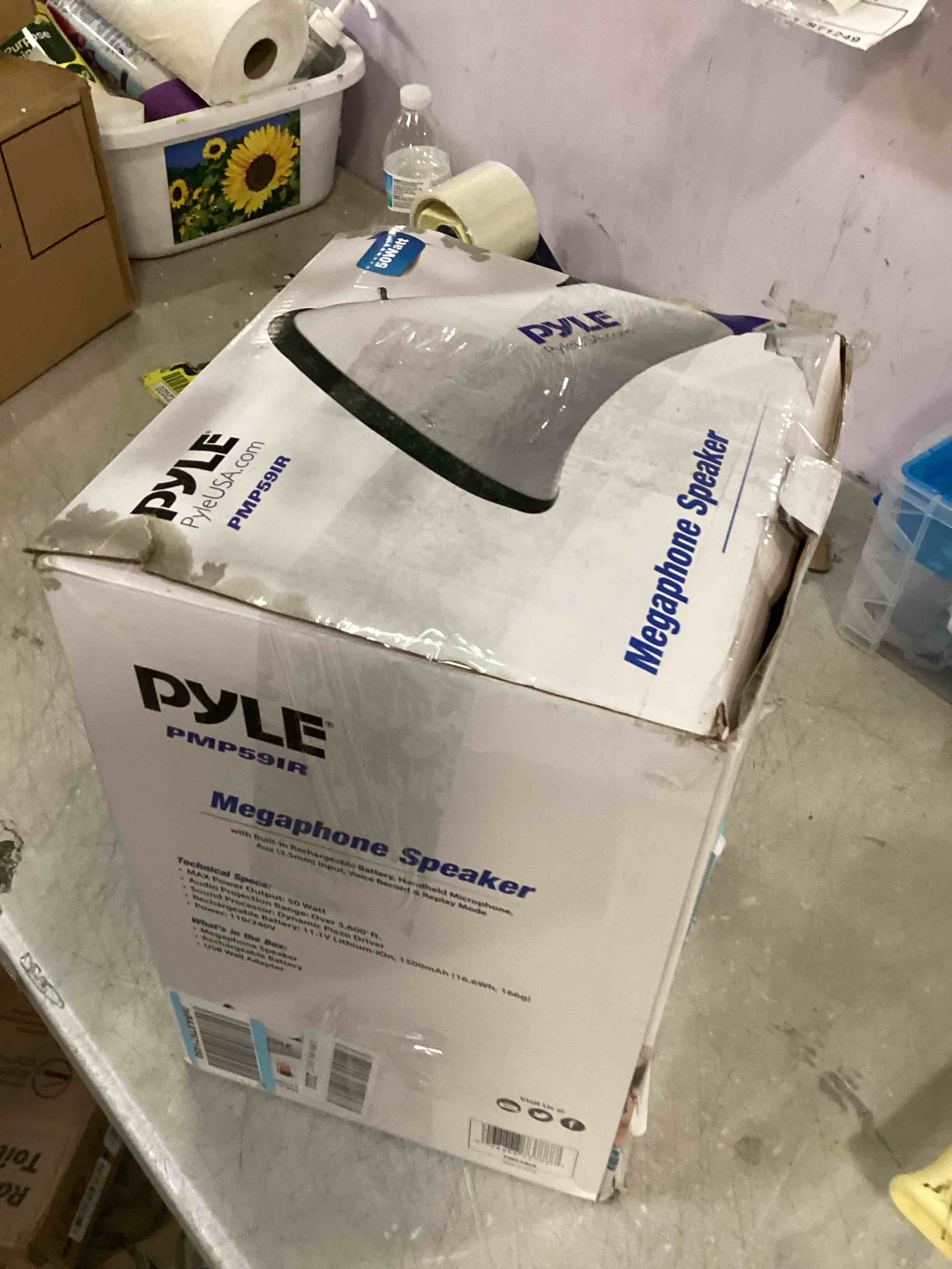 https://s3.amazonaws.com/lotting-images-prod/bidfta/BLU5726766_1714762281937.jpeg