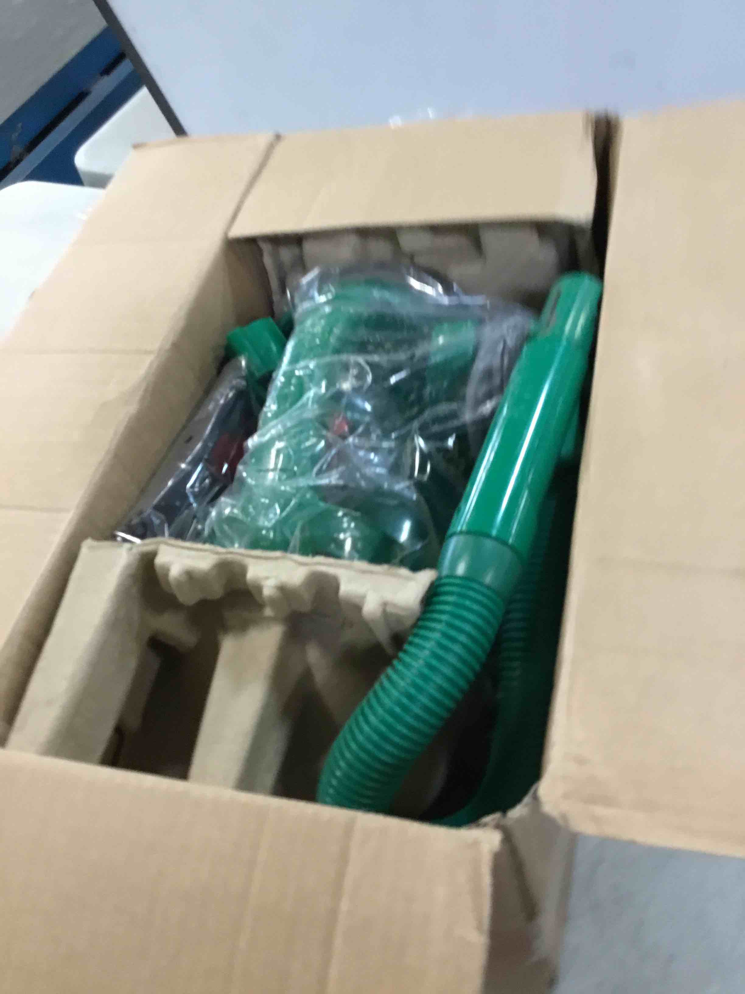 https://s3.amazonaws.com/lotting-images-prod/bidfta/BLU5727454_1714492560769.jpeg