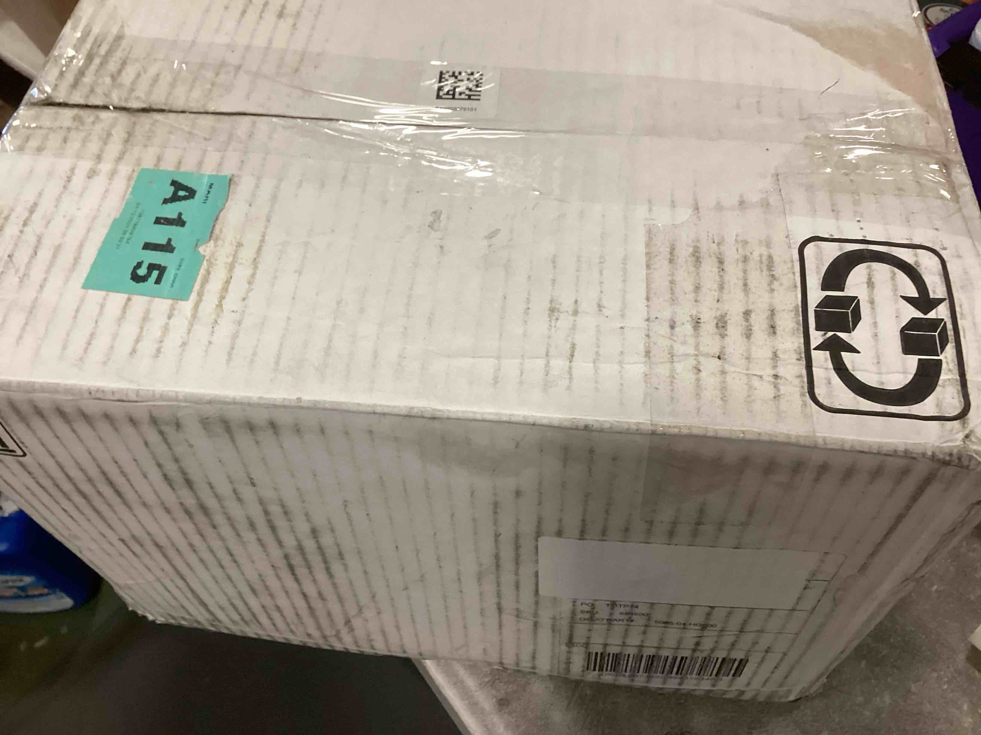 https://s3.amazonaws.com/lotting-images-prod/bidfta/BLU5729922_1715358508400.jpeg