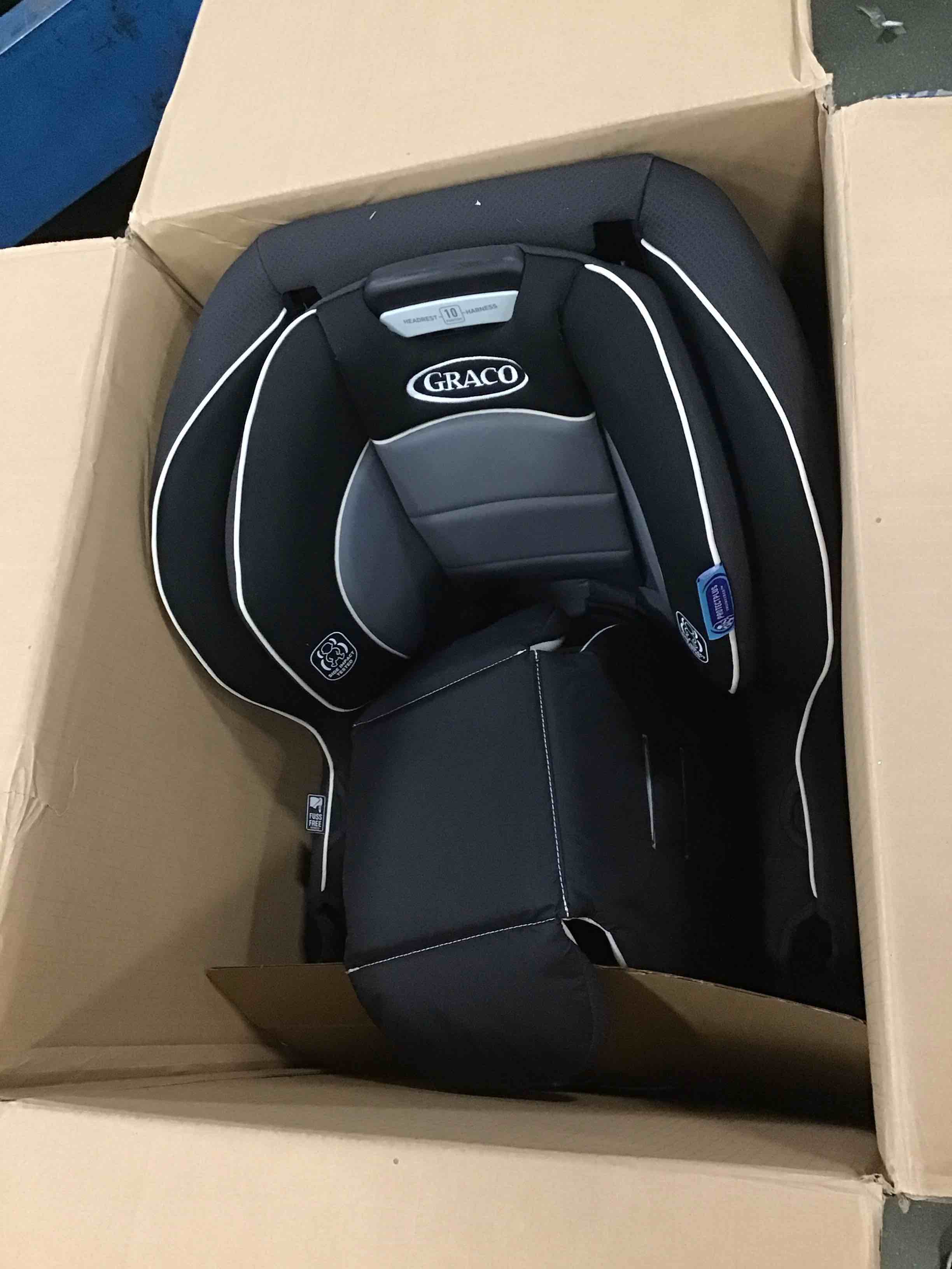 https://s3.amazonaws.com/lotting-images-prod/bidfta/BLU5730955_1715110303781.jpeg