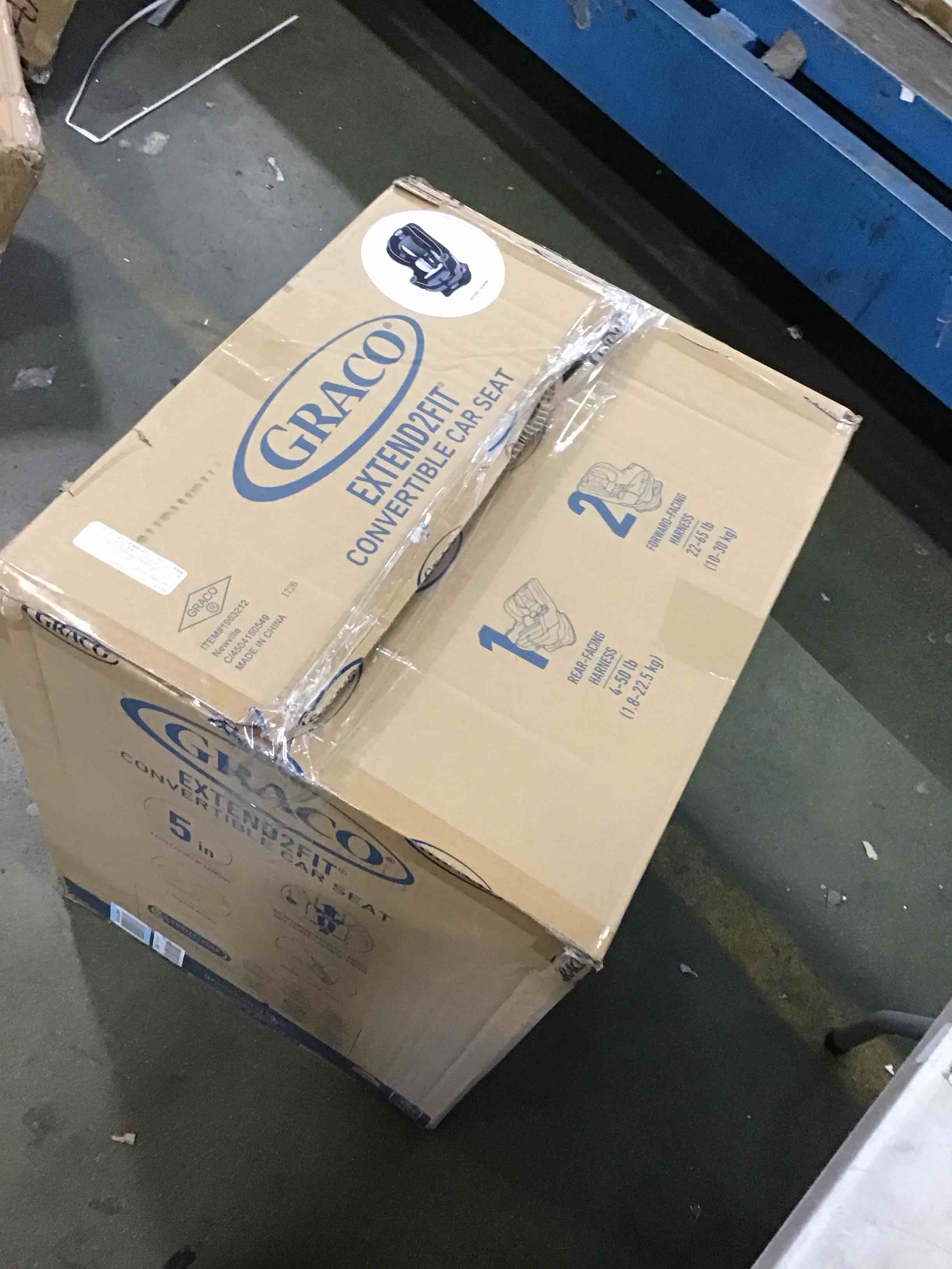 https://s3.amazonaws.com/lotting-images-prod/bidfta/BLU5730955_1715110320673.jpeg