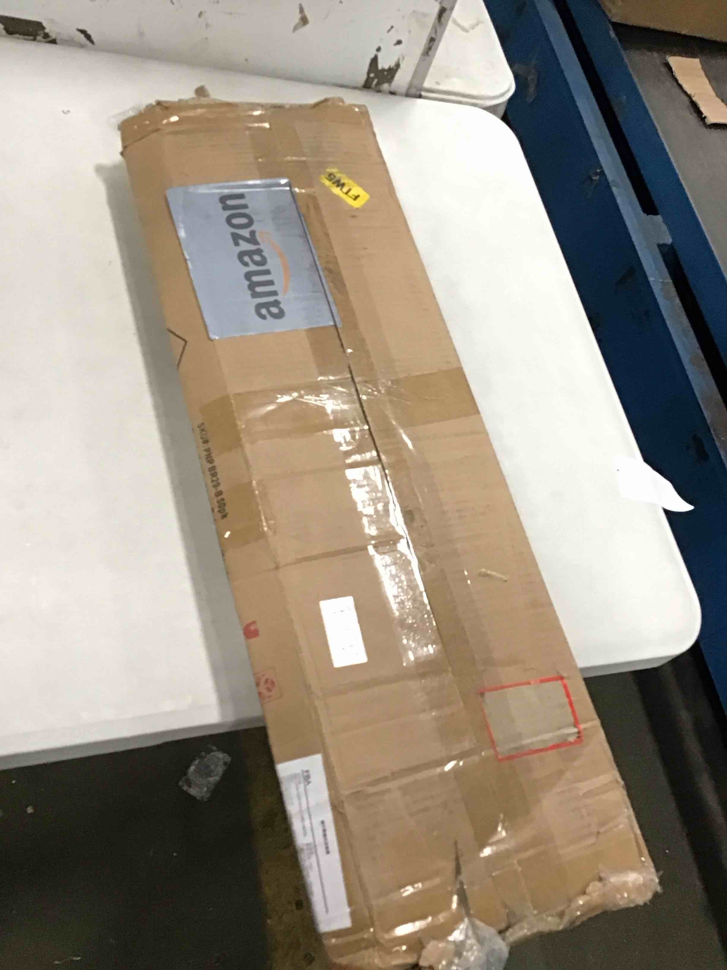 https://s3.amazonaws.com/lotting-images-prod/bidfta/BLU5731025_1715168711955.jpeg