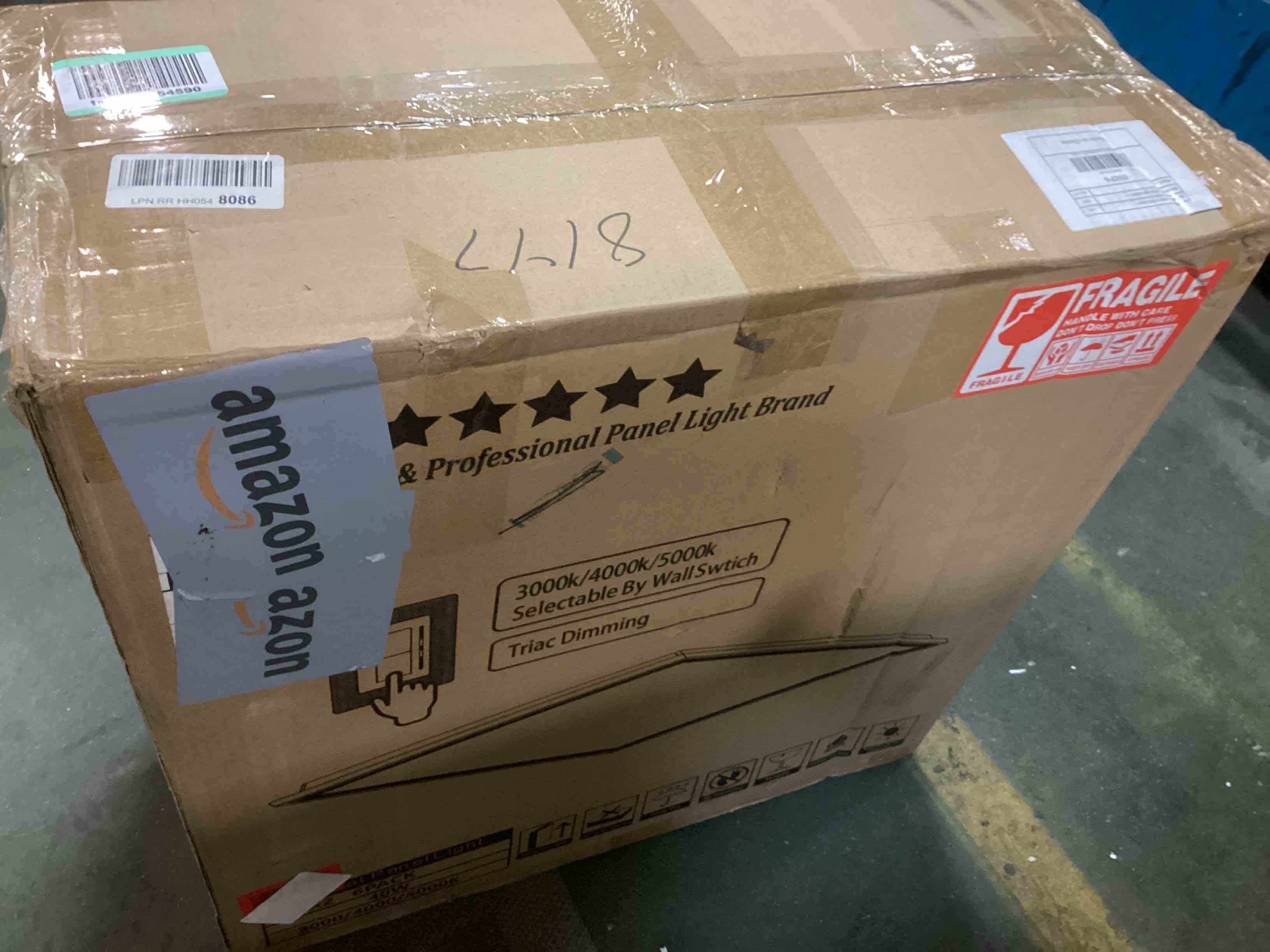 https://s3.amazonaws.com/lotting-images-prod/bidfta/BLU5732142_1713871025221.jpeg