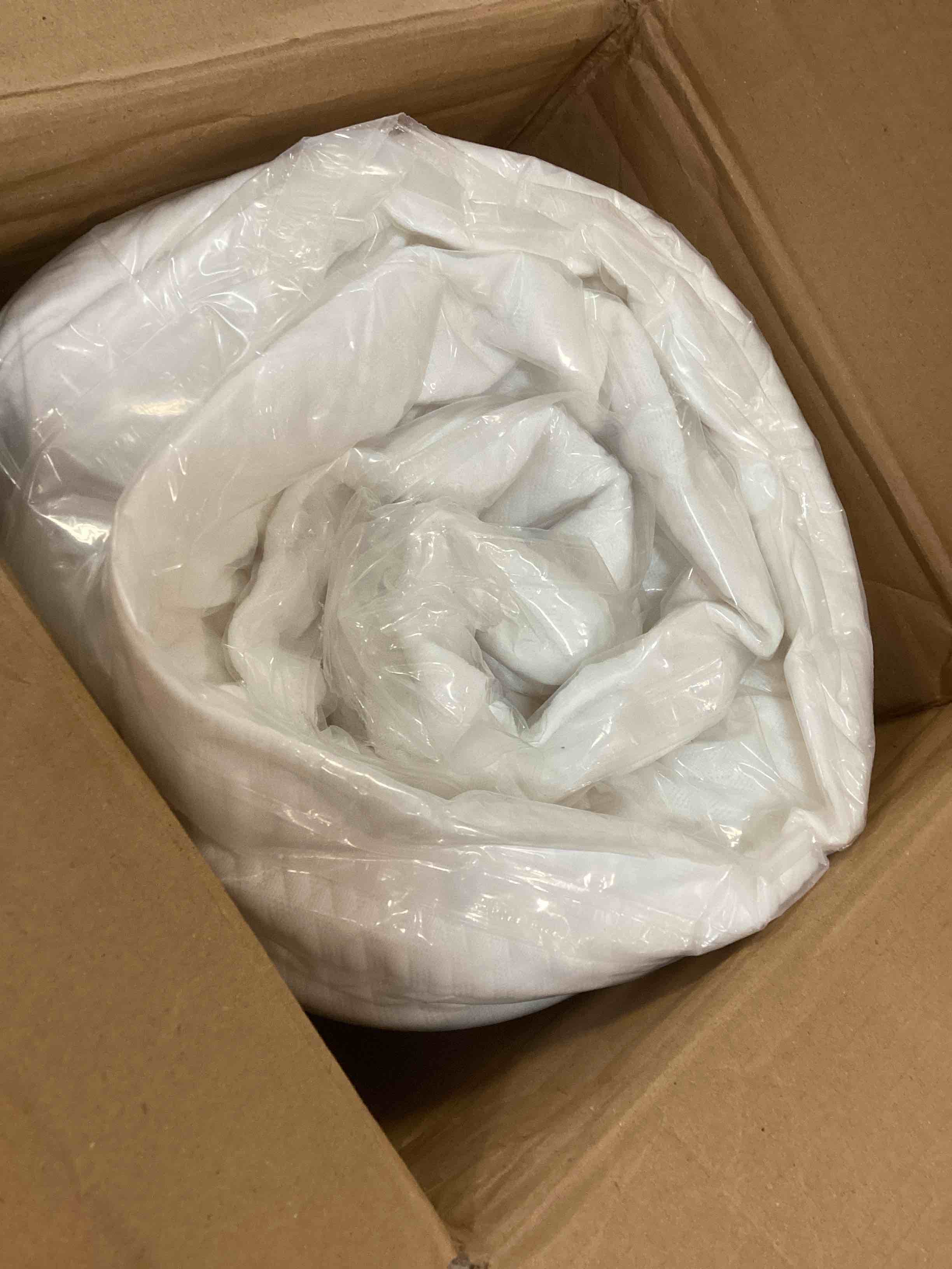 https://s3.amazonaws.com/lotting-images-prod/bidfta/BLU5732233_1713883583638.jpeg
