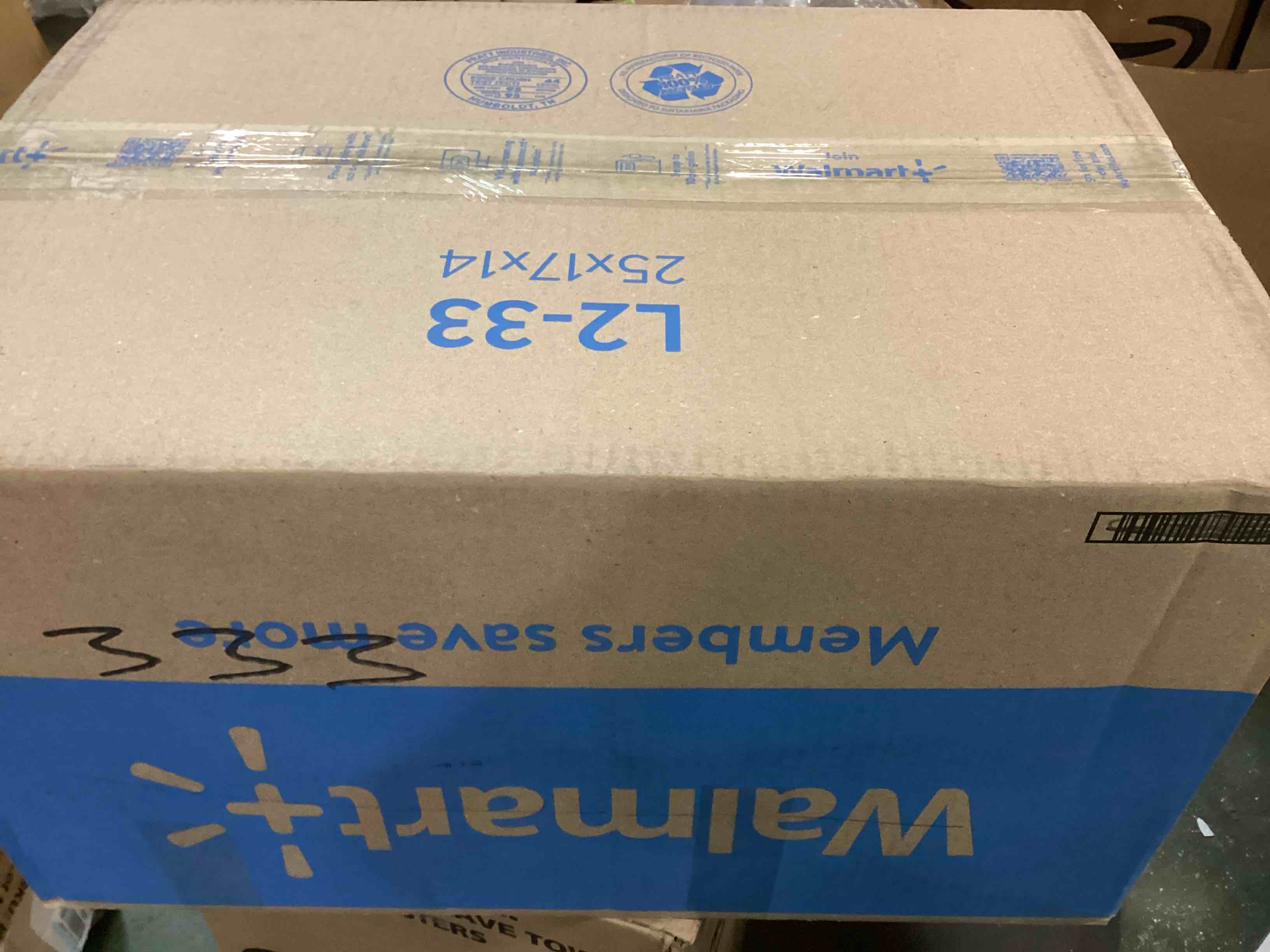 https://s3.amazonaws.com/lotting-images-prod/bidfta/BLU5732596_1713980468195.jpeg