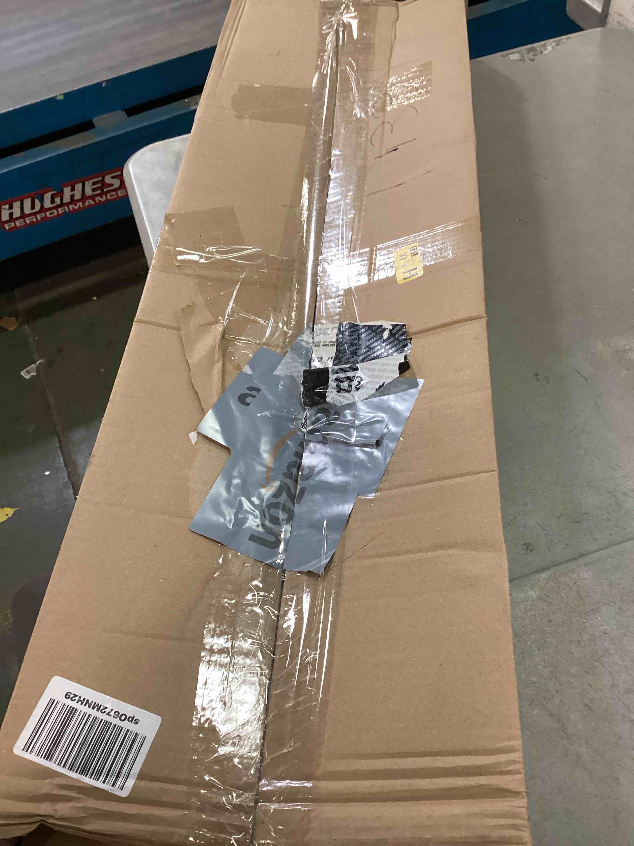 https://s3.amazonaws.com/lotting-images-prod/bidfta/BLU5732824_1714067134987.jpeg