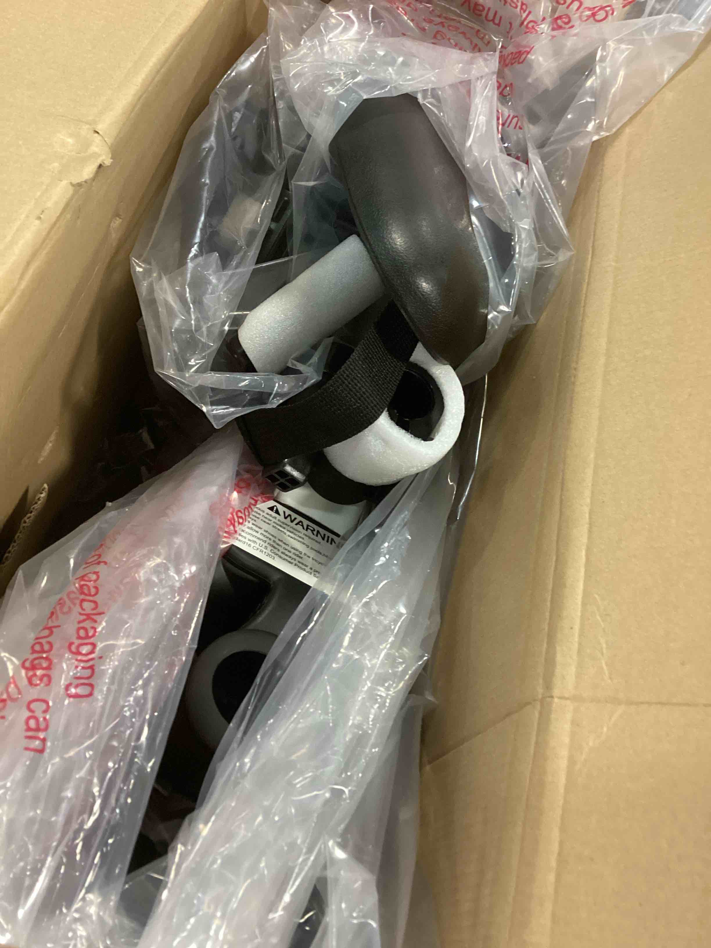 https://s3.amazonaws.com/lotting-images-prod/bidfta/BLU5732966_1714137389241.jpeg