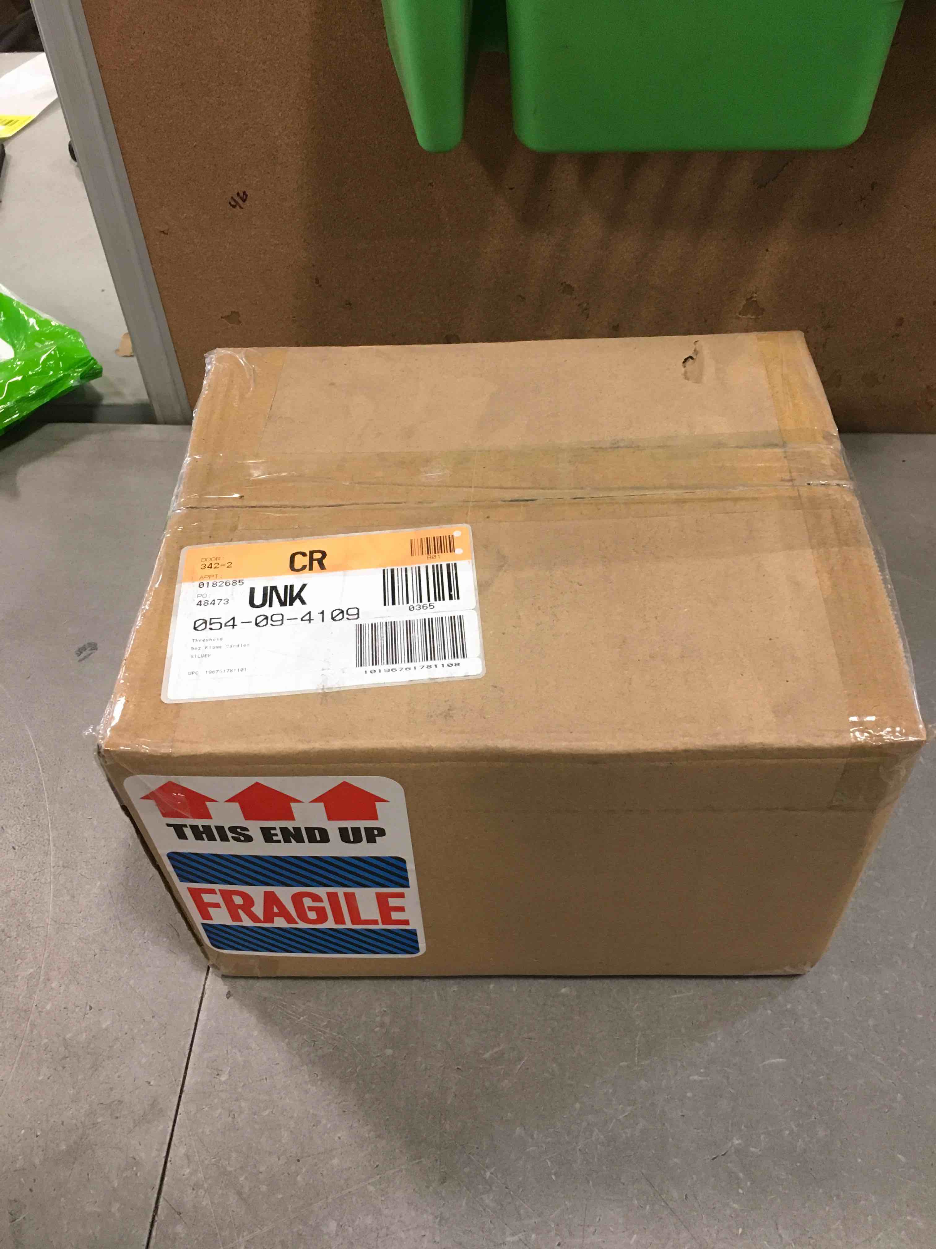 https://s3.amazonaws.com/lotting-images-prod/bidfta/BLU5733480_1713211318704.jpeg