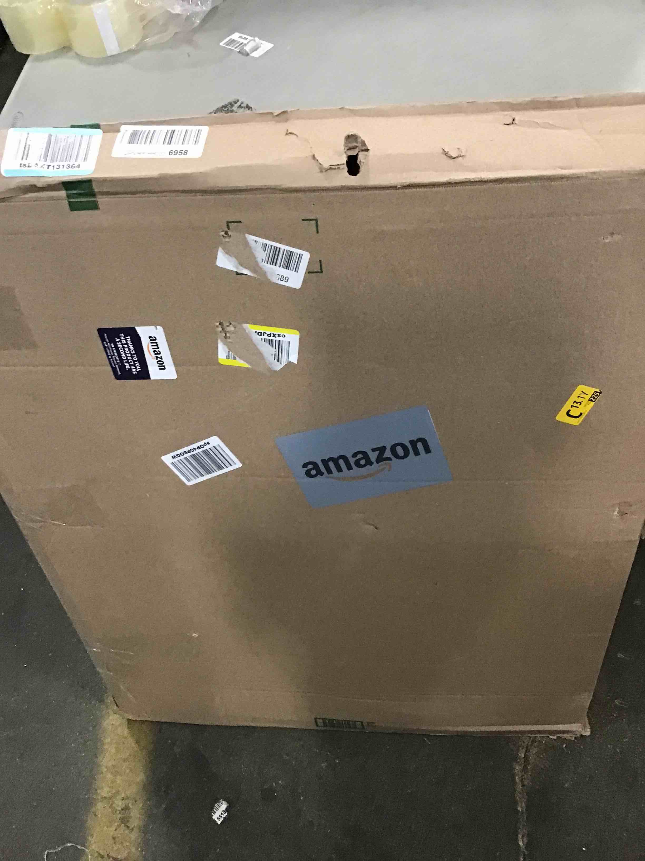 https://s3.amazonaws.com/lotting-images-prod/bidfta/BLU5733673_1713277845035.jpeg