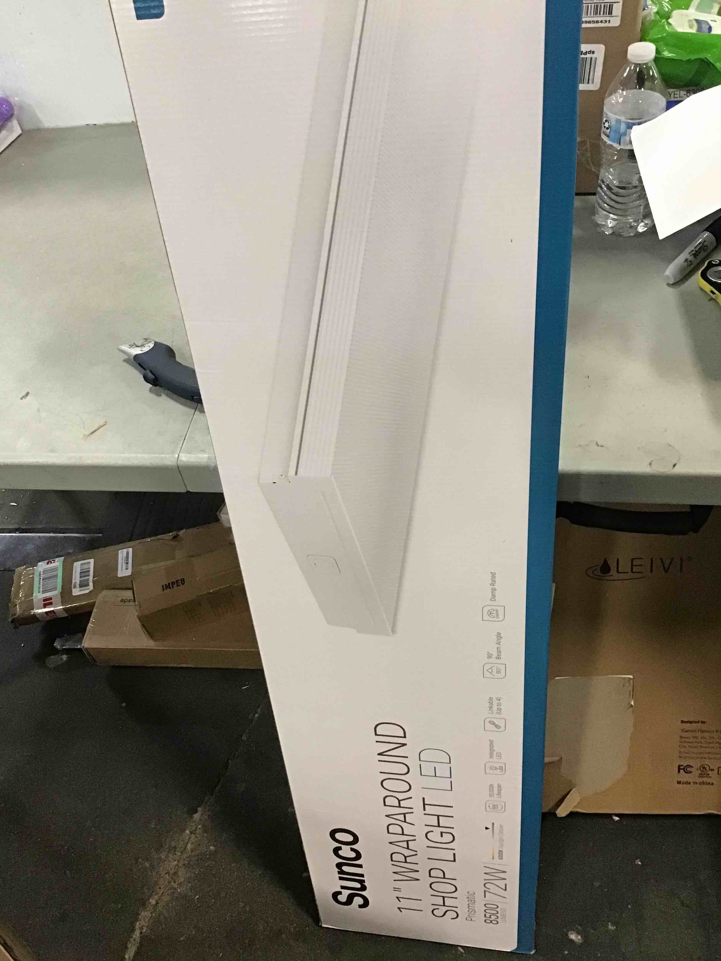 https://s3.amazonaws.com/lotting-images-prod/bidfta/BLU5733794_1713295304596.jpeg