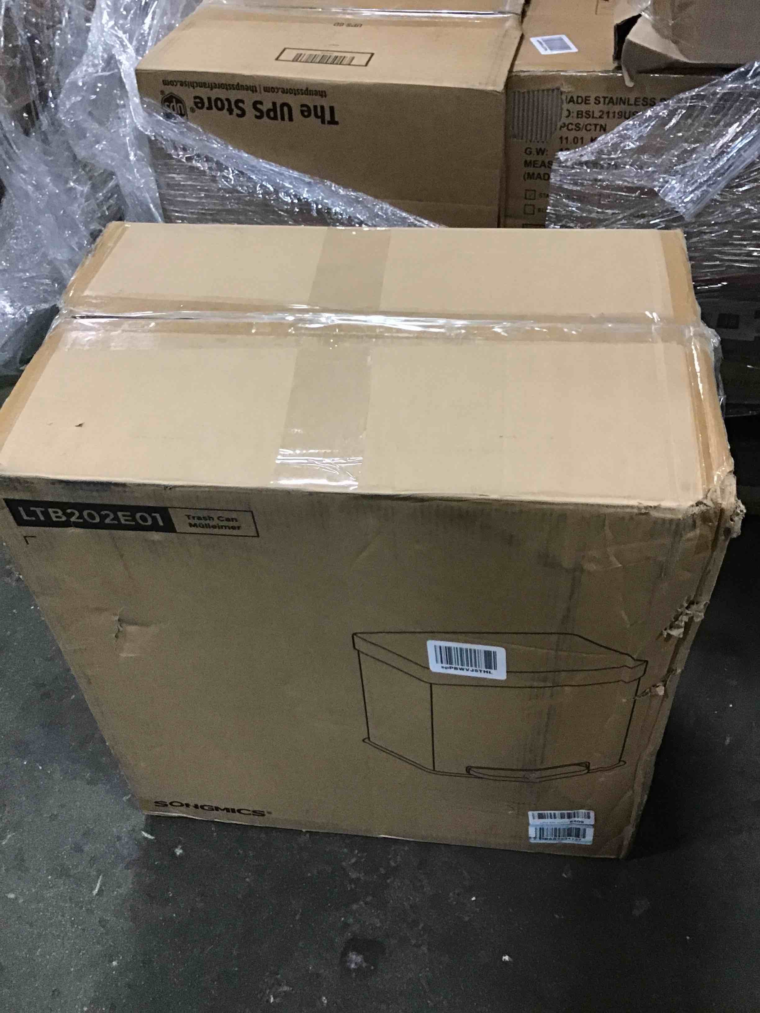 https://s3.amazonaws.com/lotting-images-prod/bidfta/BLU5733847_1713354864606.jpeg